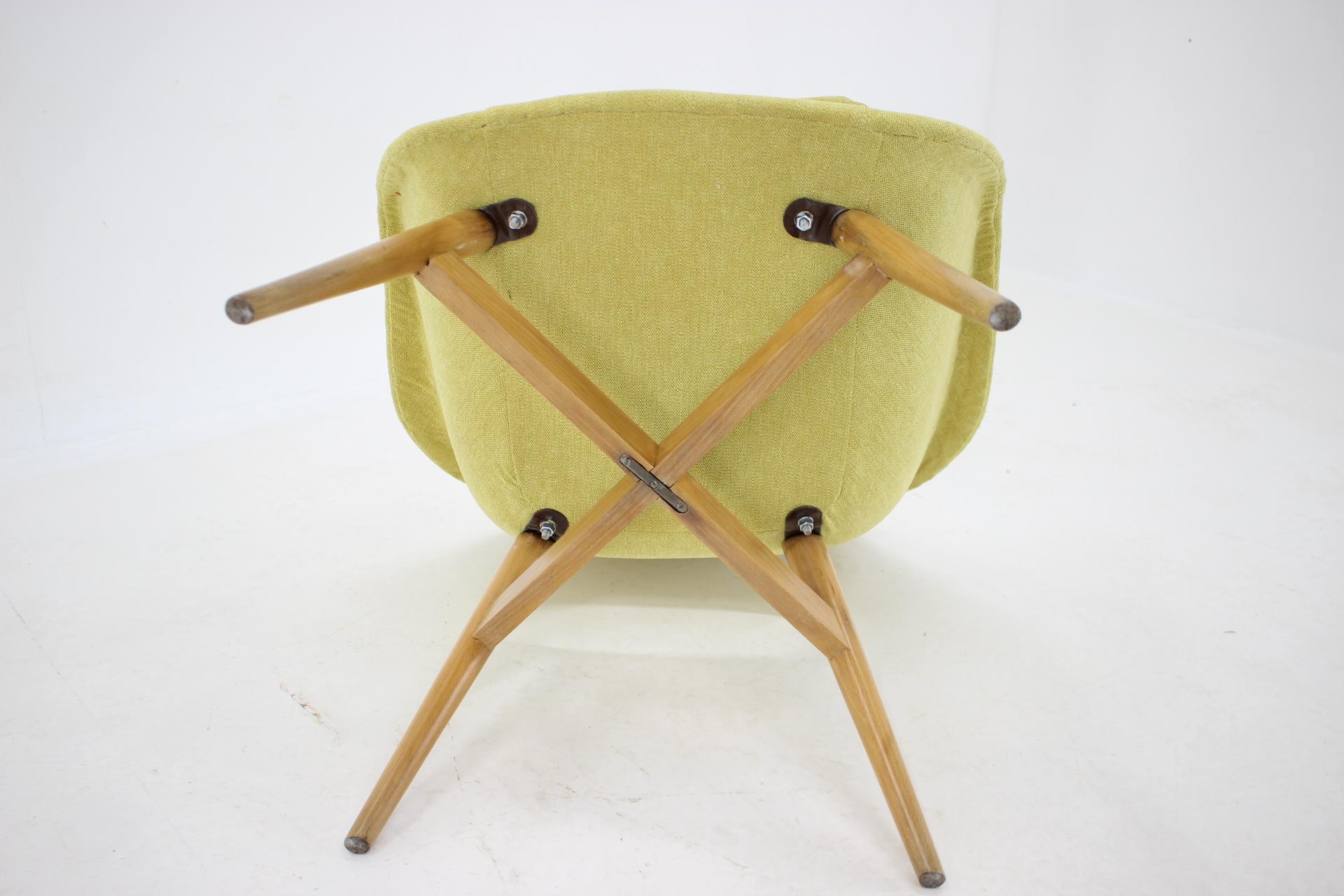 1960s Miroslav Navratil Shell Lounge Chair, Czechoslovakia For Sale 3