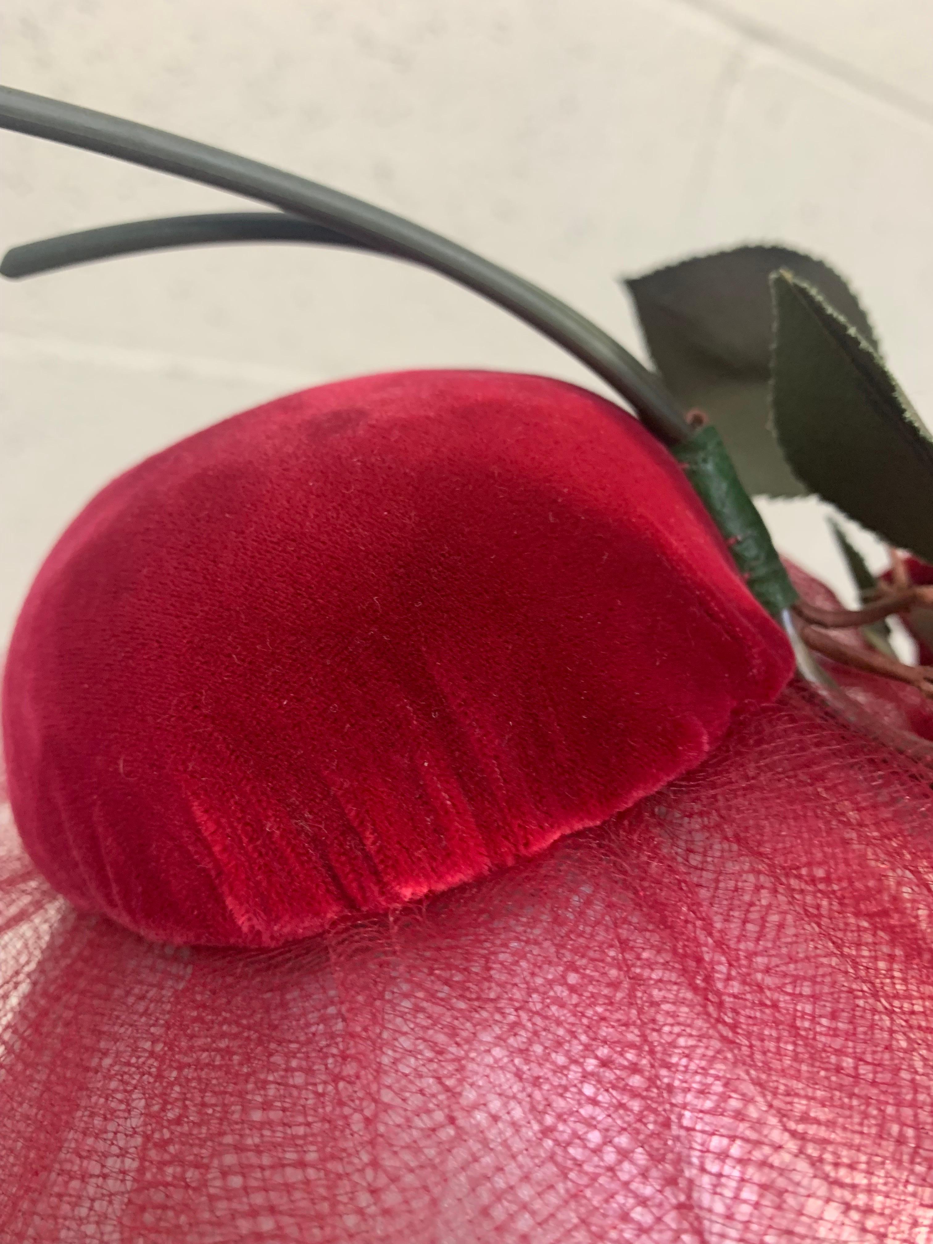1960s Miss Sally Victor Diminutive Fuchsia Velvet Pillbox Hat w Tulle Veil For Sale 2