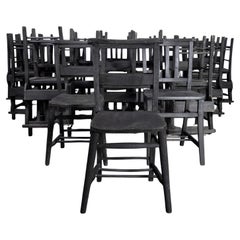 Chaises de salle à manger d'église et de chapelle ébénisées mixtes des années 1960 - bonne quantité disponible