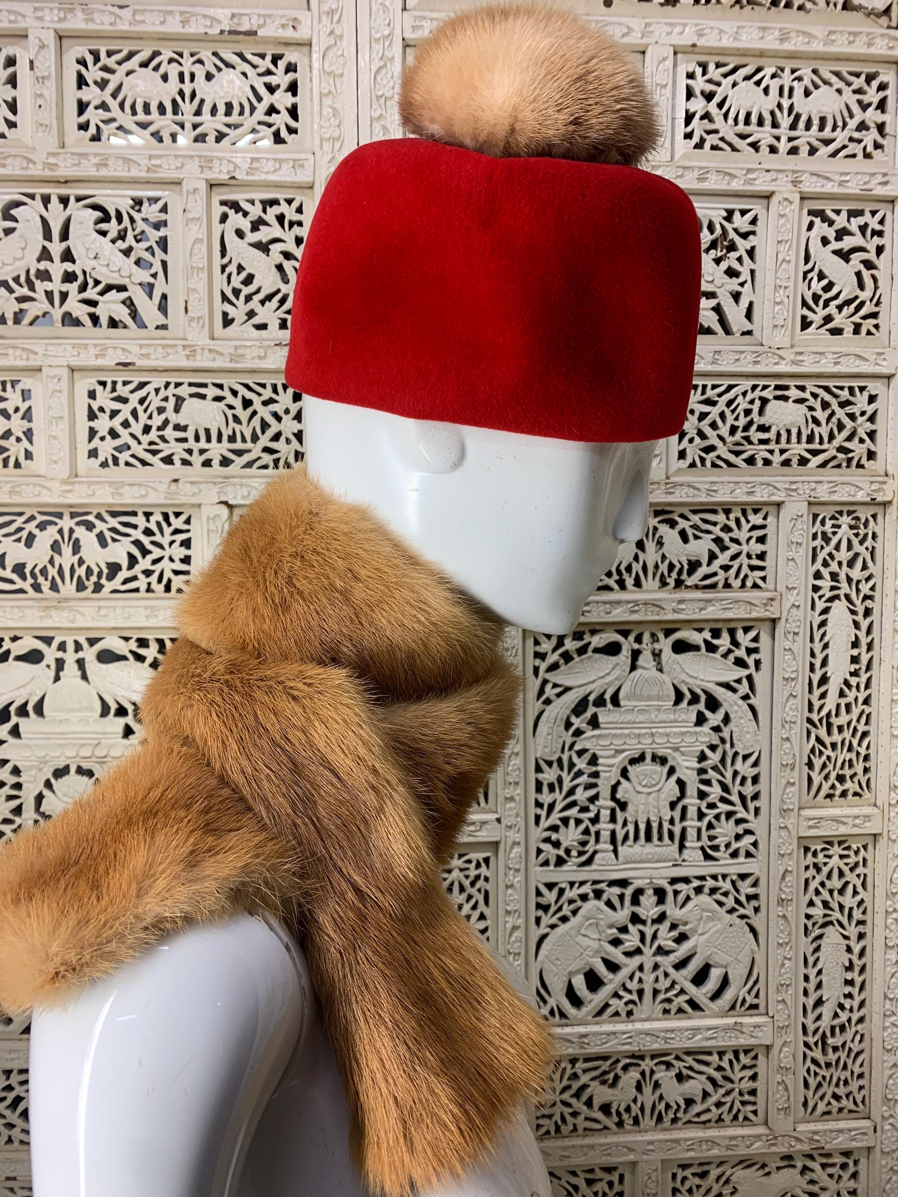1960s Mod Jan Leslie Red Felt Tall Hat w Fur Pompon & Chanel Mink Scarf Ensemble For Sale 2