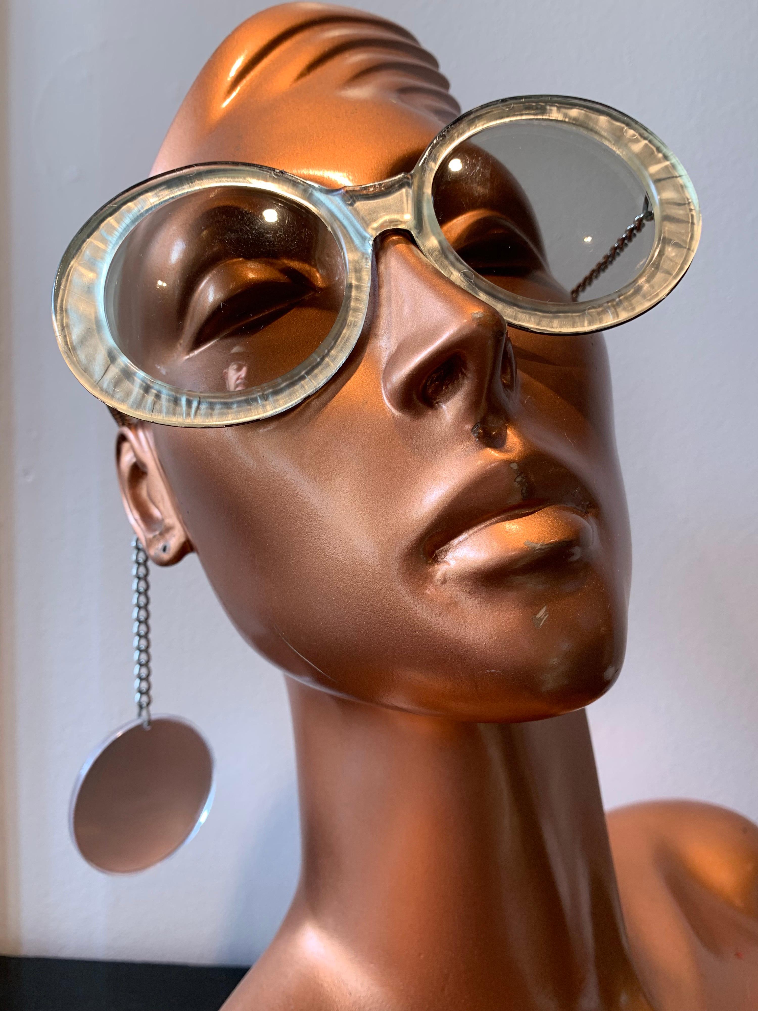 1960s Mod Oyster Shell Acrylic Oversized Round Sunglasses W/ Chainlink Arm & Fob 2