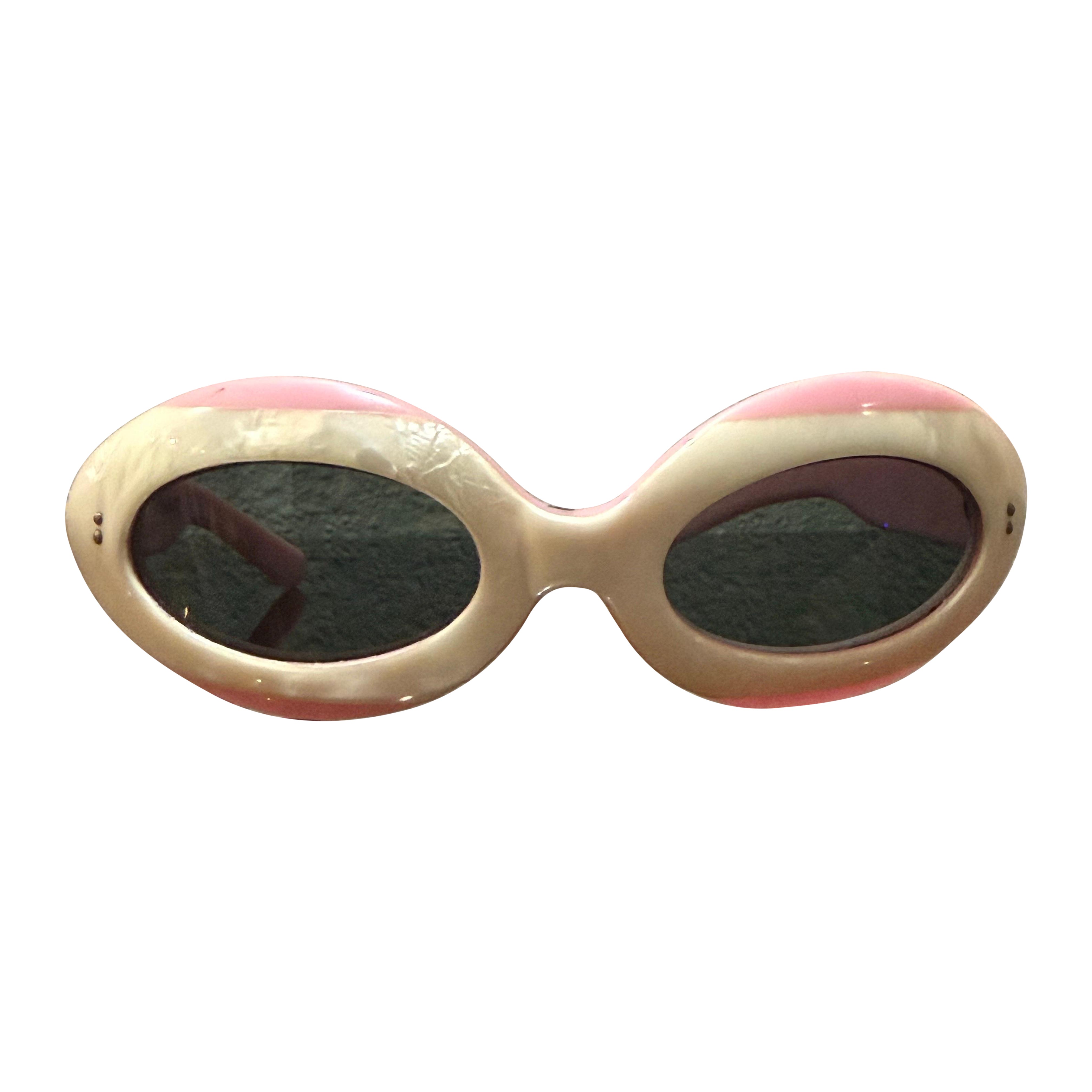1960s Mod Pink 
Faux Mother Of Pearl Oval Shaped Sunglasses w Green Lenses For Sale