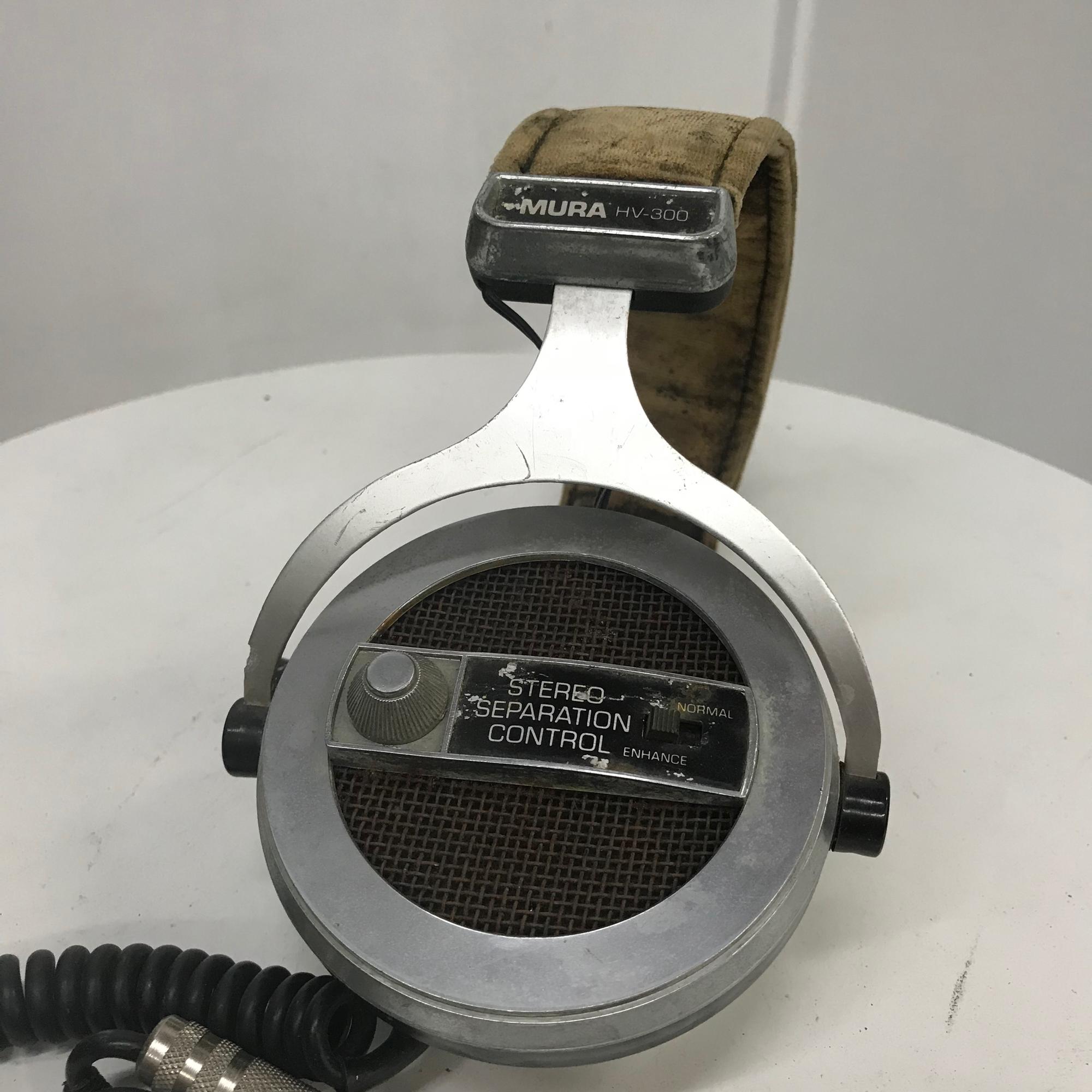 1960s Vintage Mod Auriculares Estéreo MURA HV-300 Control de Separación Japón en Desgastado Estado en Chula Vista, CA