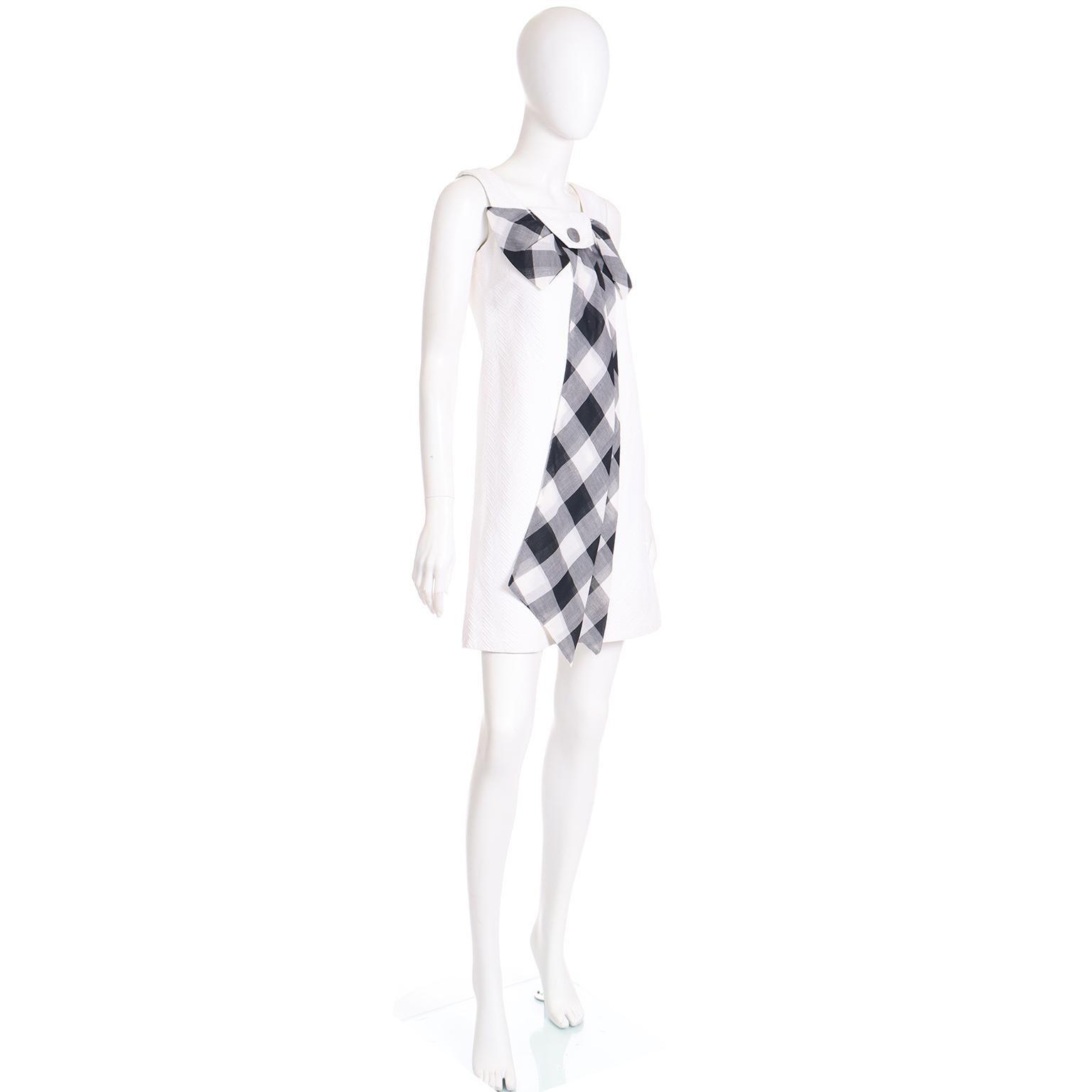Gray 1960s Mod Vintage White Cotton Pique Dress w Black & White Checked Bow