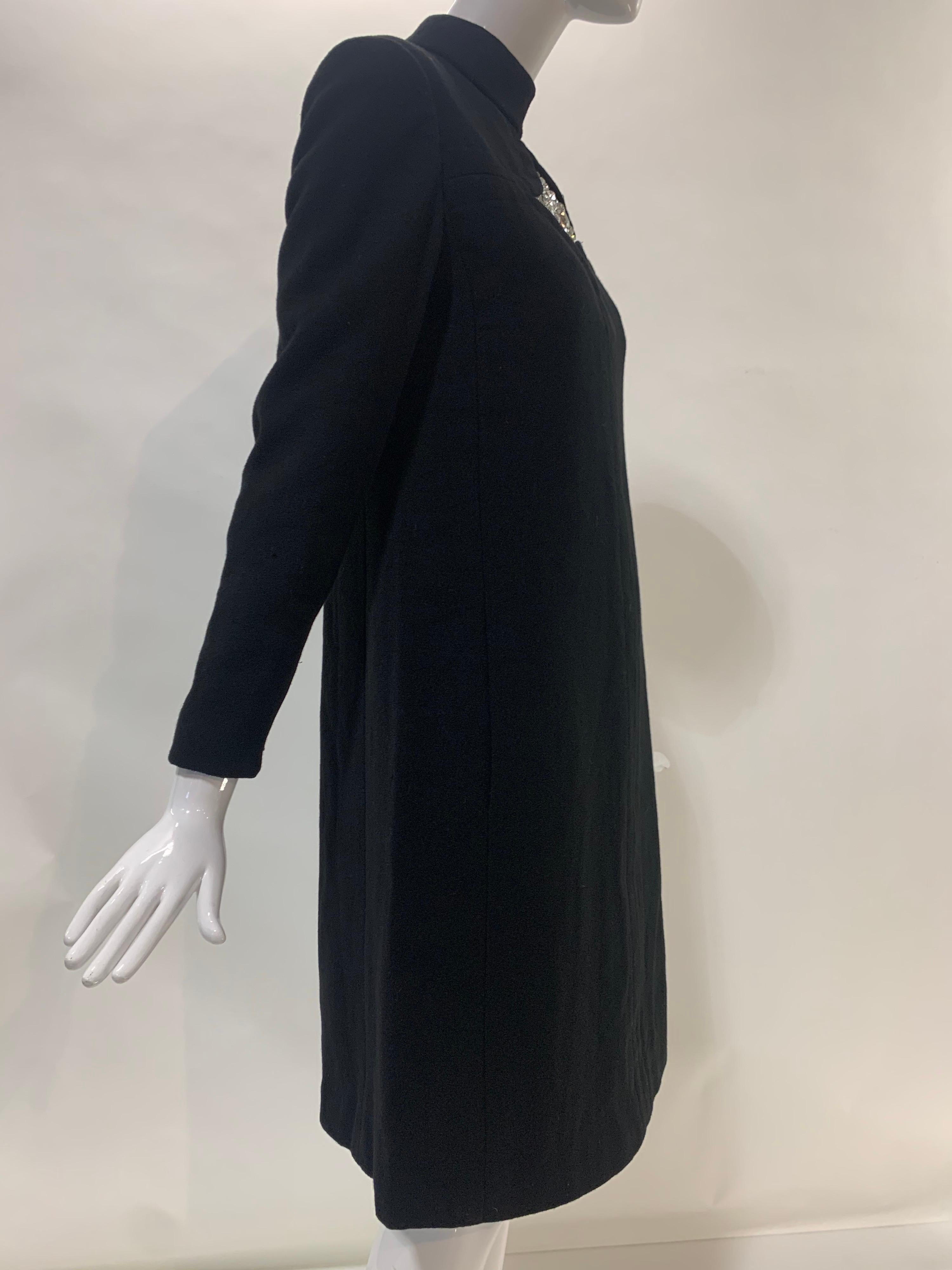 1960s Mod Wool Crepe Tailored Cocktail Dress w/ Rhinestone Star Inset at Center For Sale 1