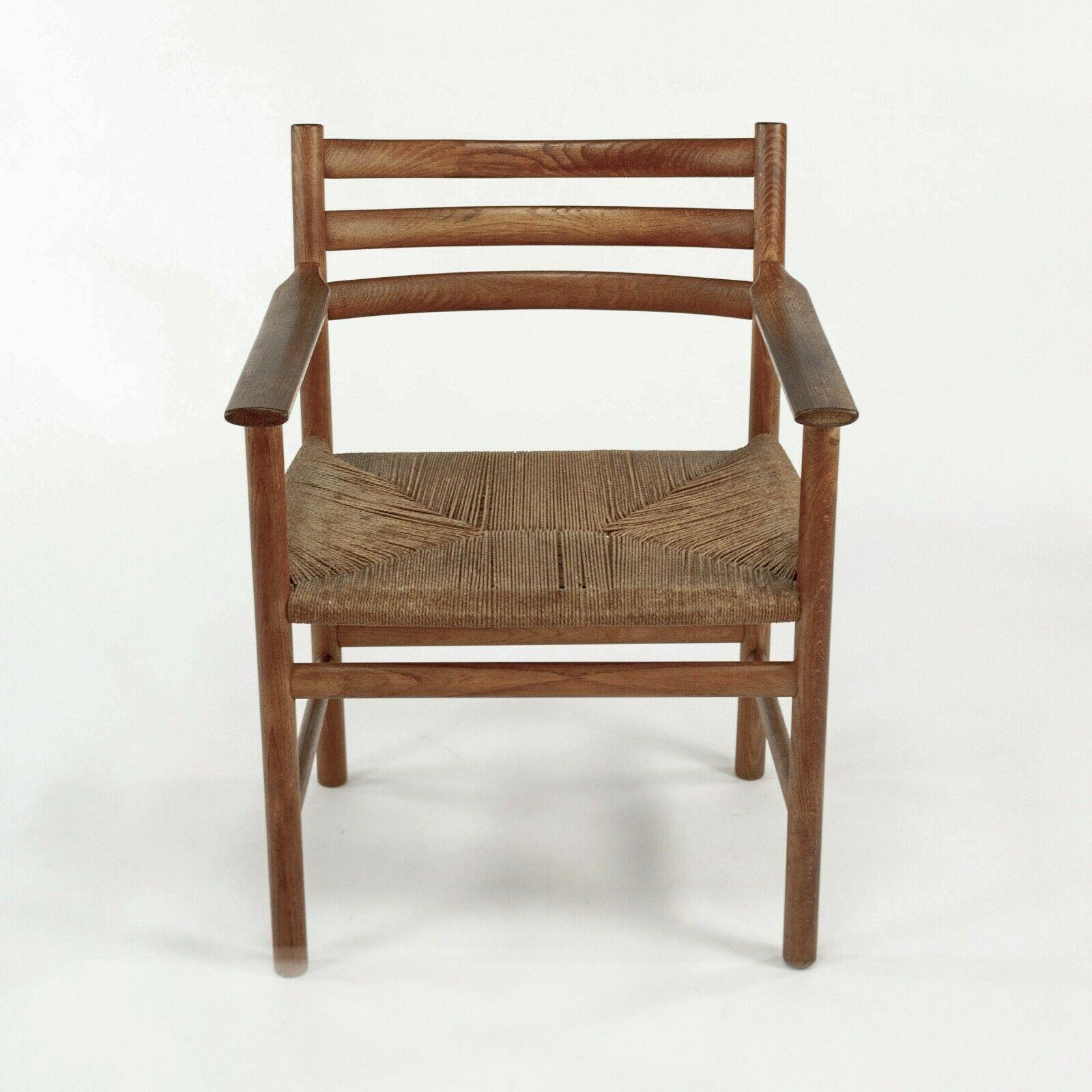 Chaise à accoudoir de salle à manger modèle 351 des années 1960 par Poul Volther pour Soro Stolefabrik du Danemark en vente 3