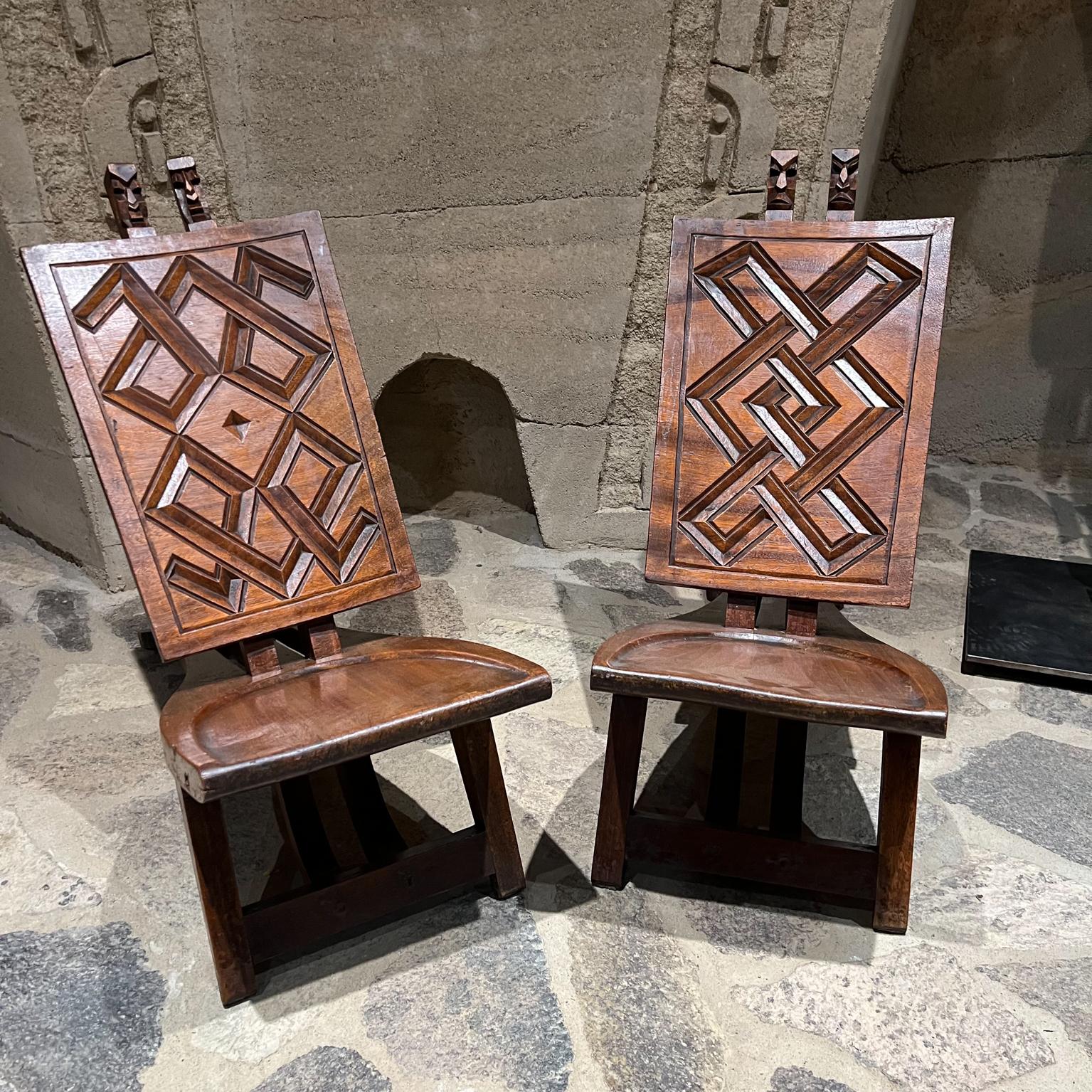 1960s African Ceremonial Chief Chairs Hand Carved Wood In Good Condition For Sale In Chula Vista, CA