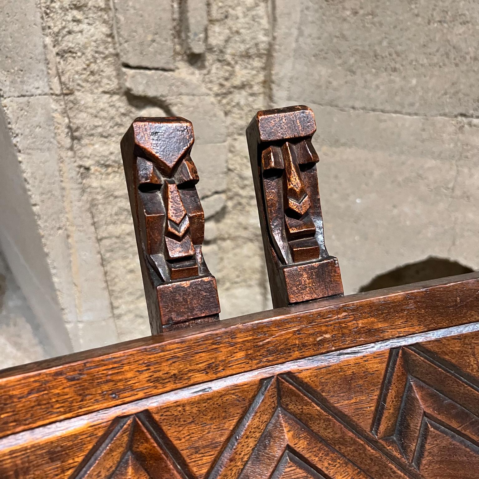 1960s African Ceremonial Chief Chairs Hand Carved Wood In Good Condition For Sale In Chula Vista, CA
