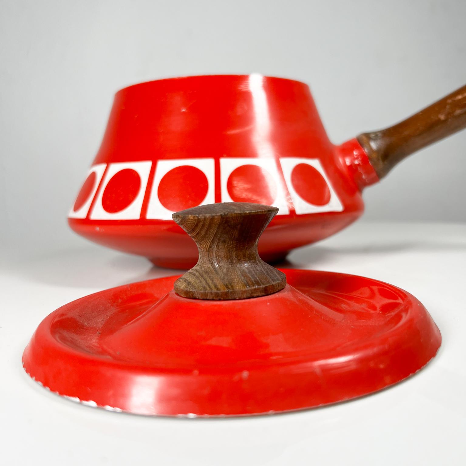 1960s Modern Atomic Red Fondue Sauce Pot by Imperial Inter Japan In Good Condition In Chula Vista, CA