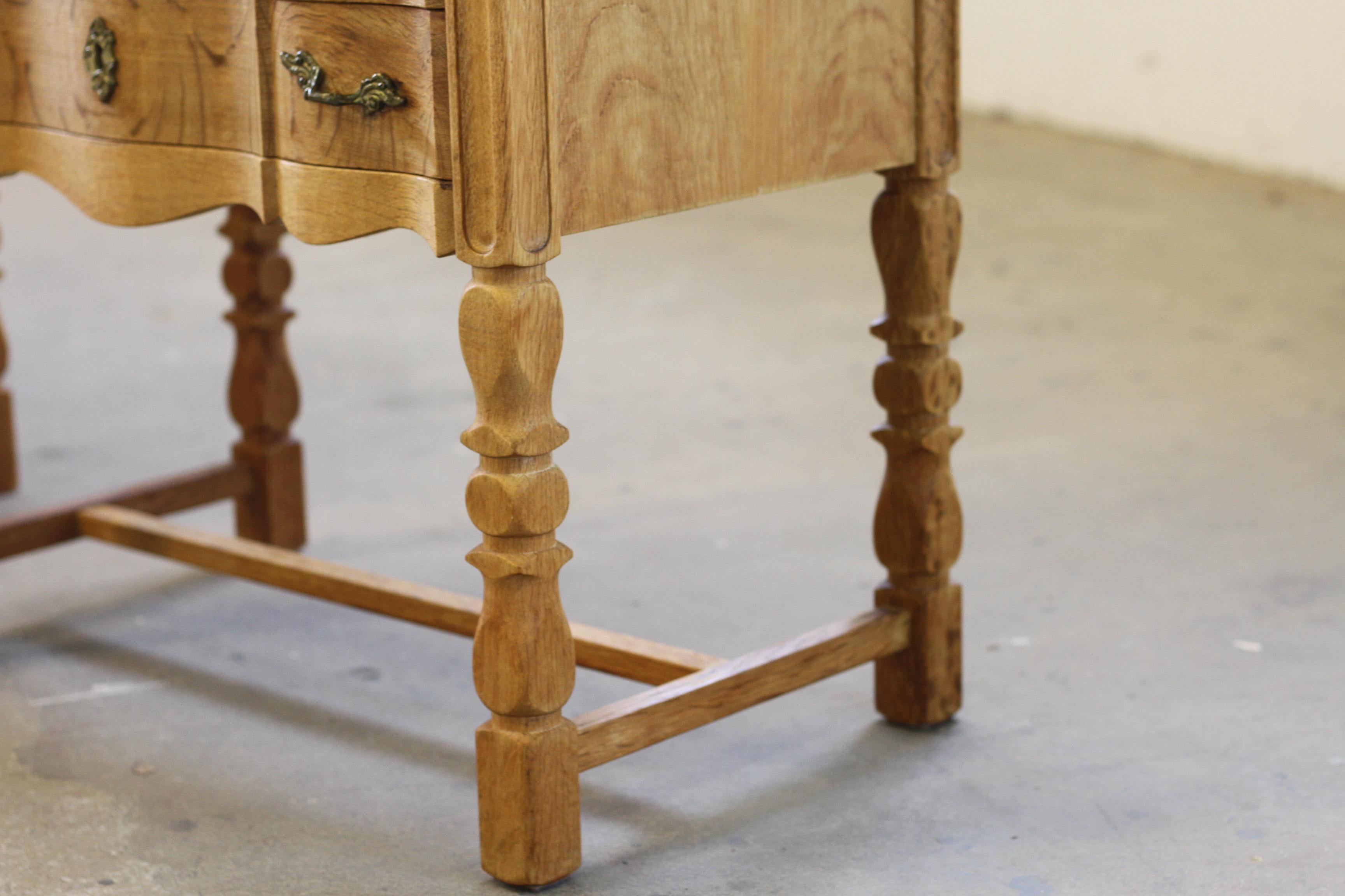 1960s Modern Danish Oak Dresser Cabinet style of Henning Kjærnulf, Denmark For Sale 5
