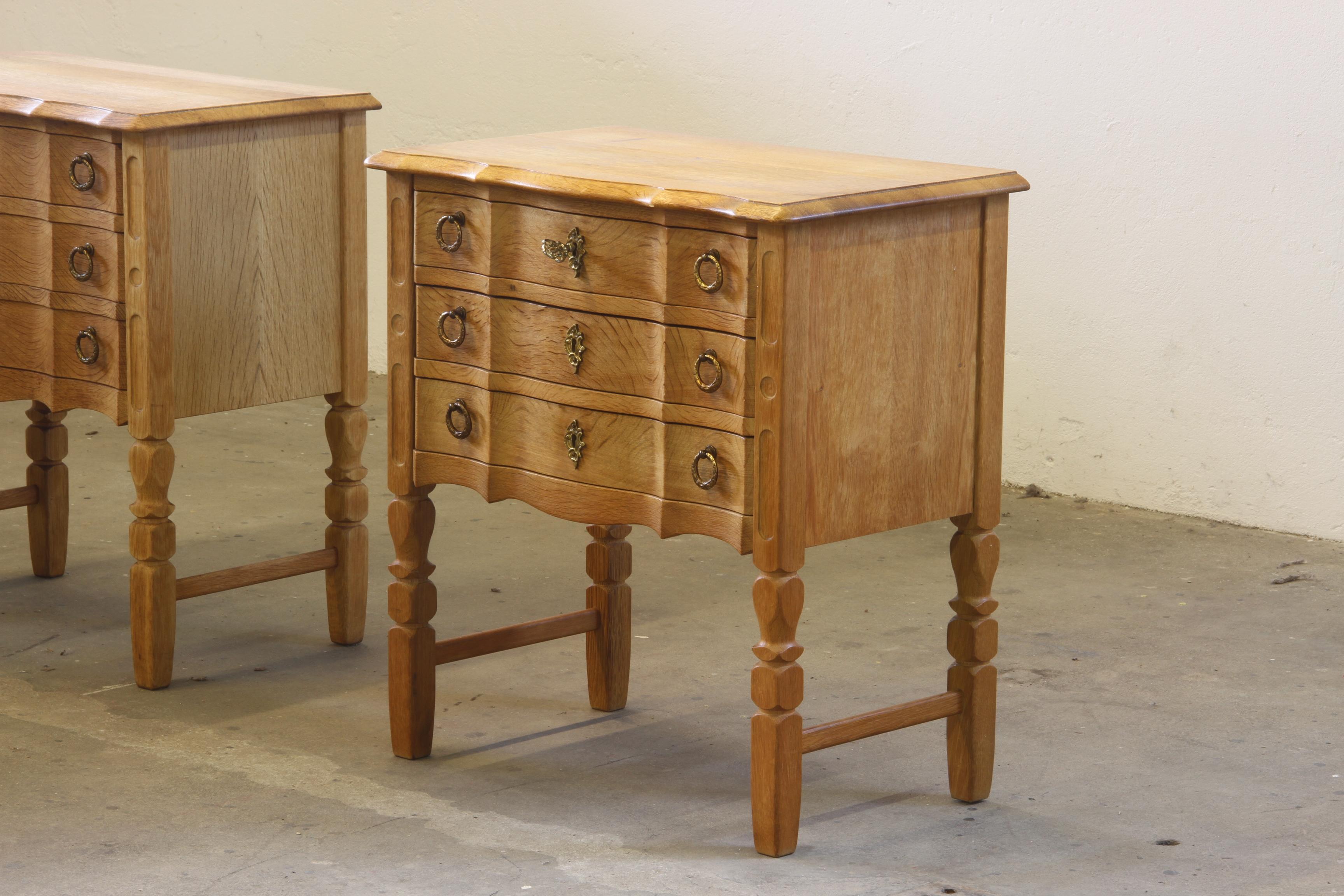 Danois Commode danoise moderne en chêne des années 1960 style Henning Kjærnulf, Danemark en vente
