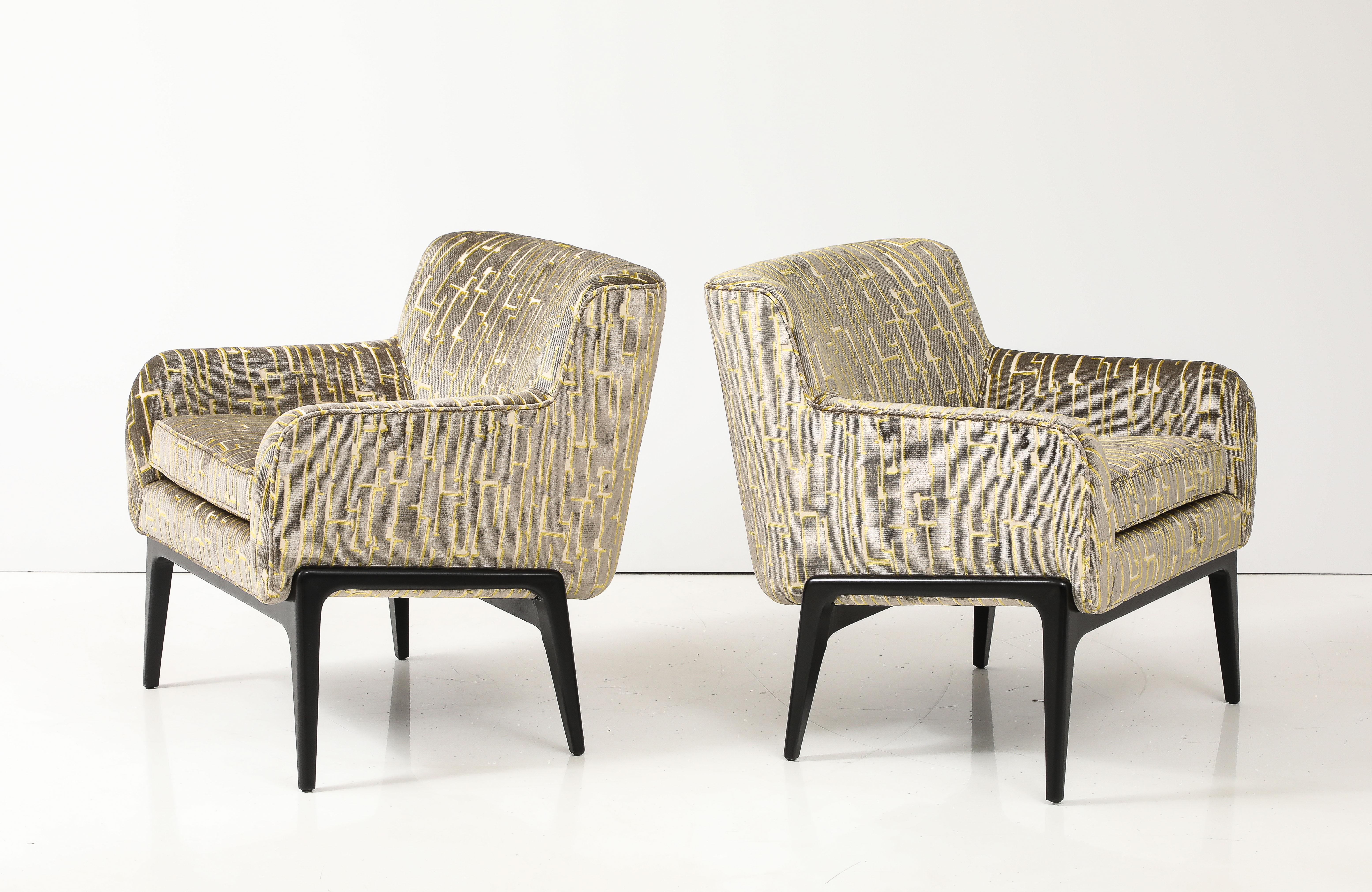 1960's Modern Floating Seat Lounge Chairs mit italienischer Samtpolsterung im Zustand „Gut“ im Angebot in New York, NY