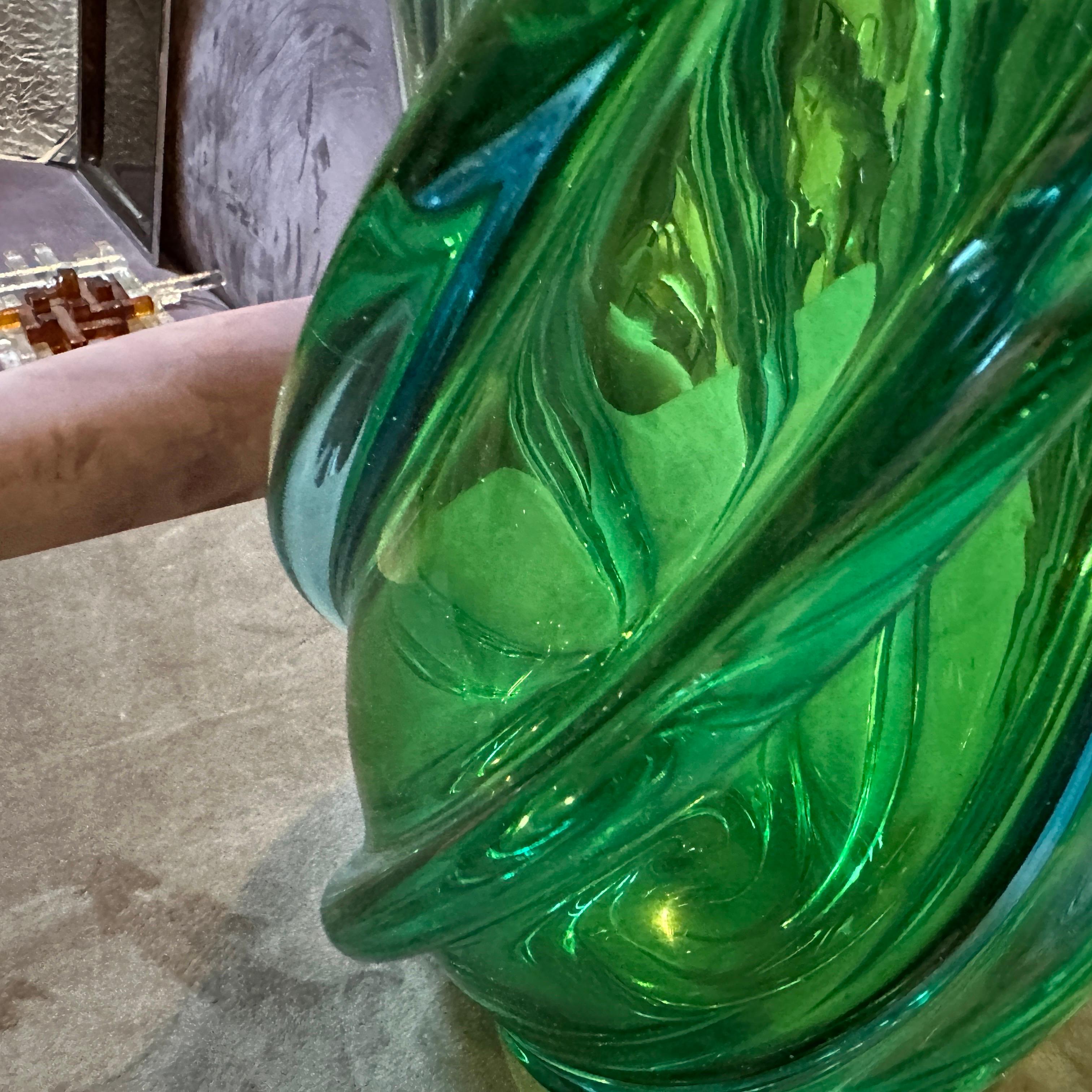 1960s Modern Green Uranium and Blue Murano Glass Vase by Seguso For Sale 1