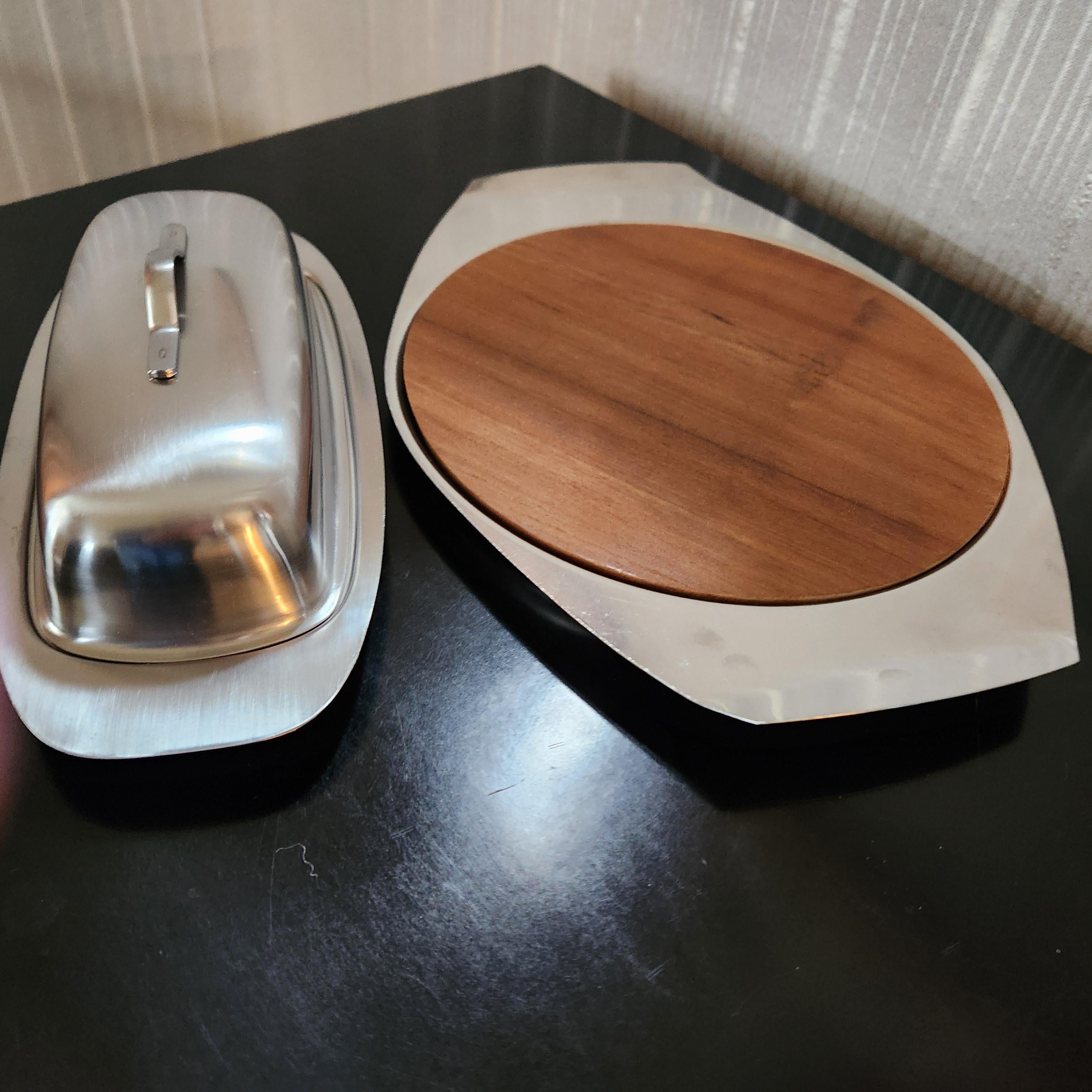 Mid-20th Century 1960s Hostess Cheese Board and Butter Dish Set Japan For Sale