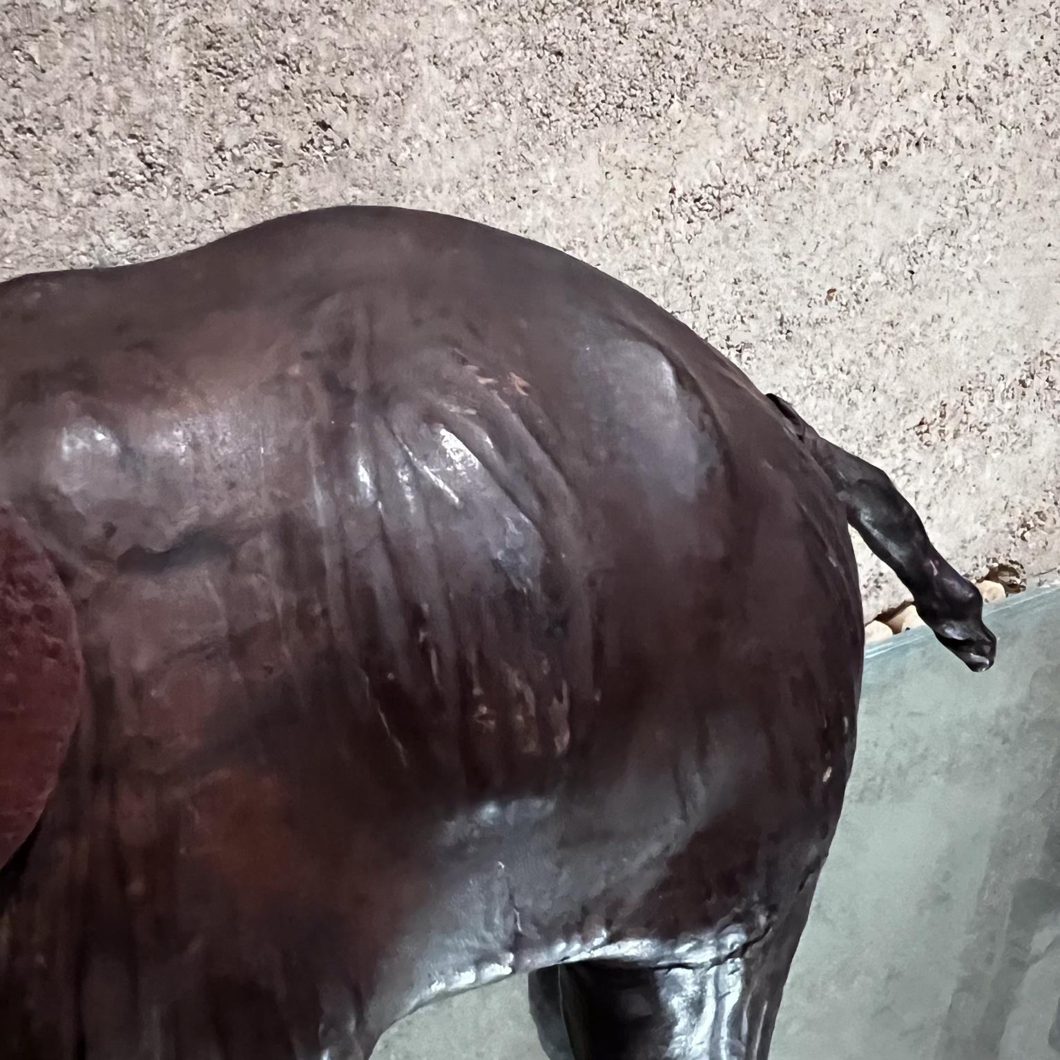 1960s Modern Leather Elephant Table Sculpture In Good Condition For Sale In Chula Vista, CA