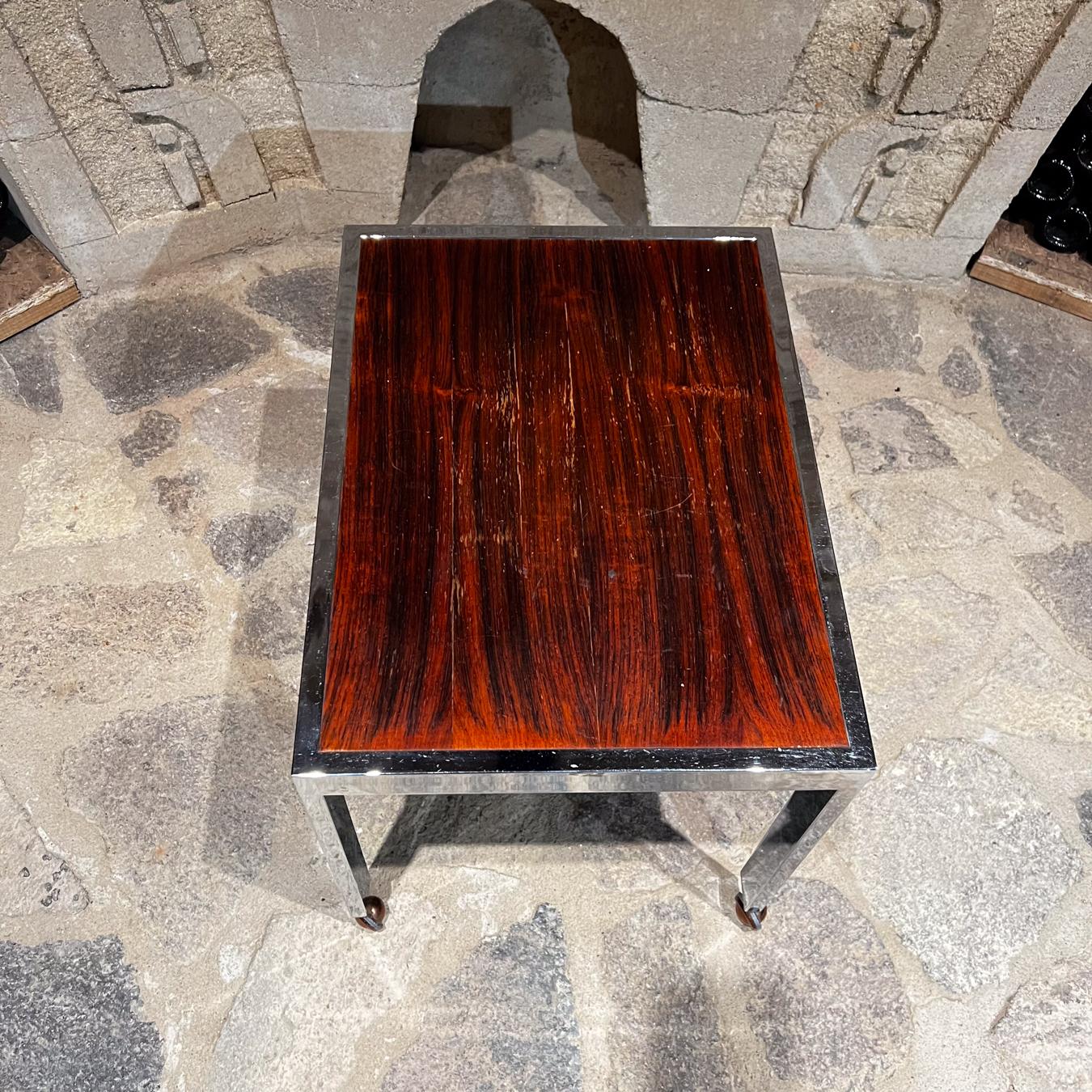 Danois 1960s Rolling Side Table Rosewood & Chrome Denmark en vente