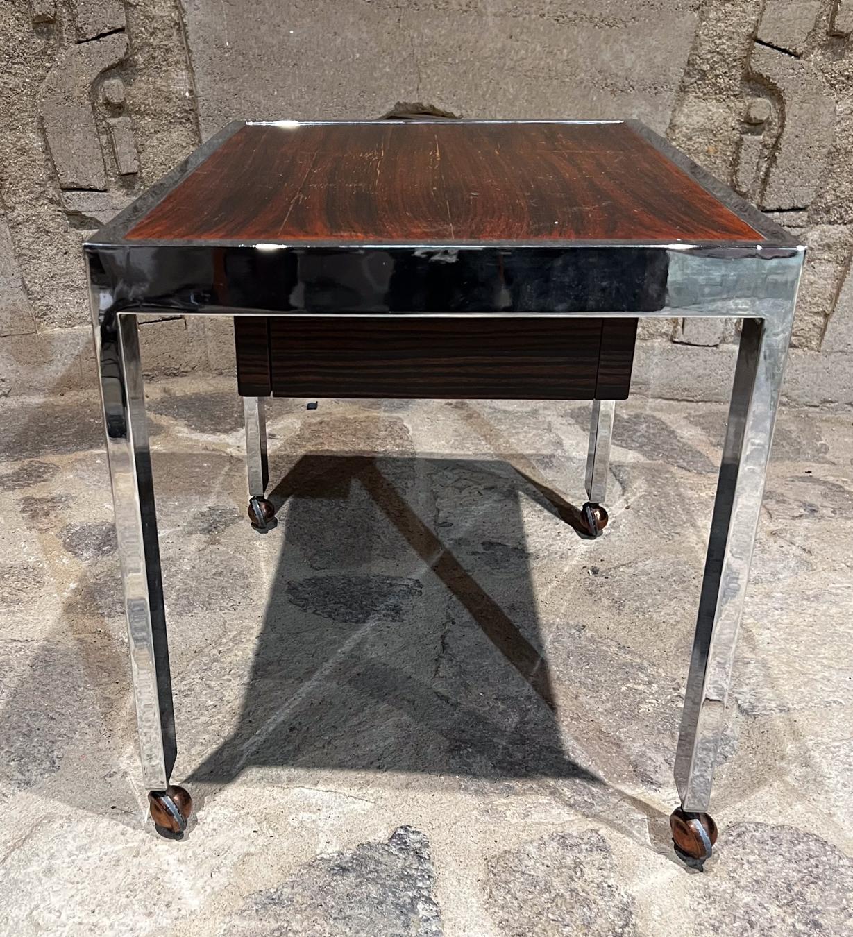 1960s Rolling Side Table Rosewood & Chrome Denmark en vente 3