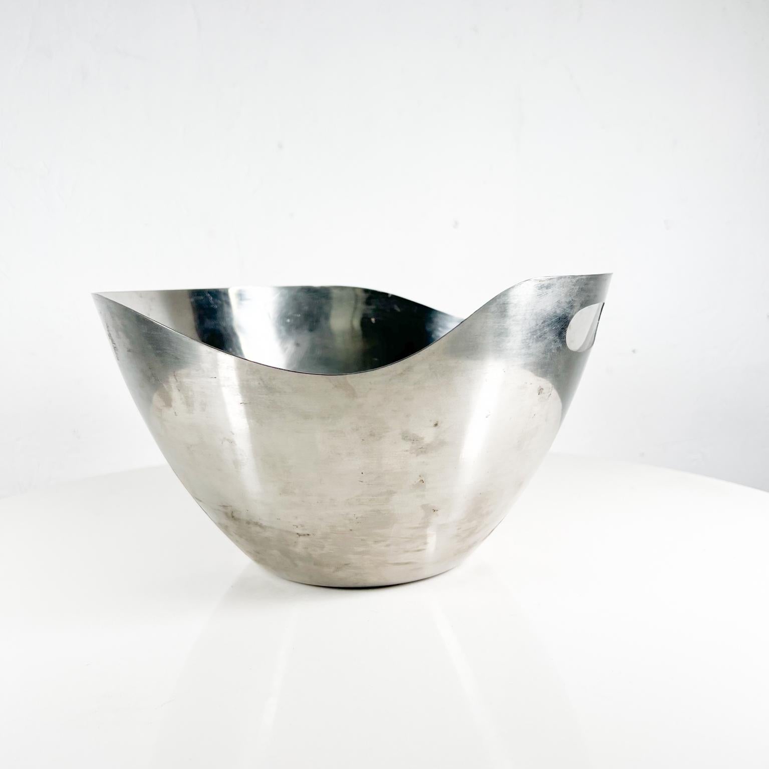 Japanese 1960s Modern Sculptural Stainless-Steel Wave Salad Bowl from Japan