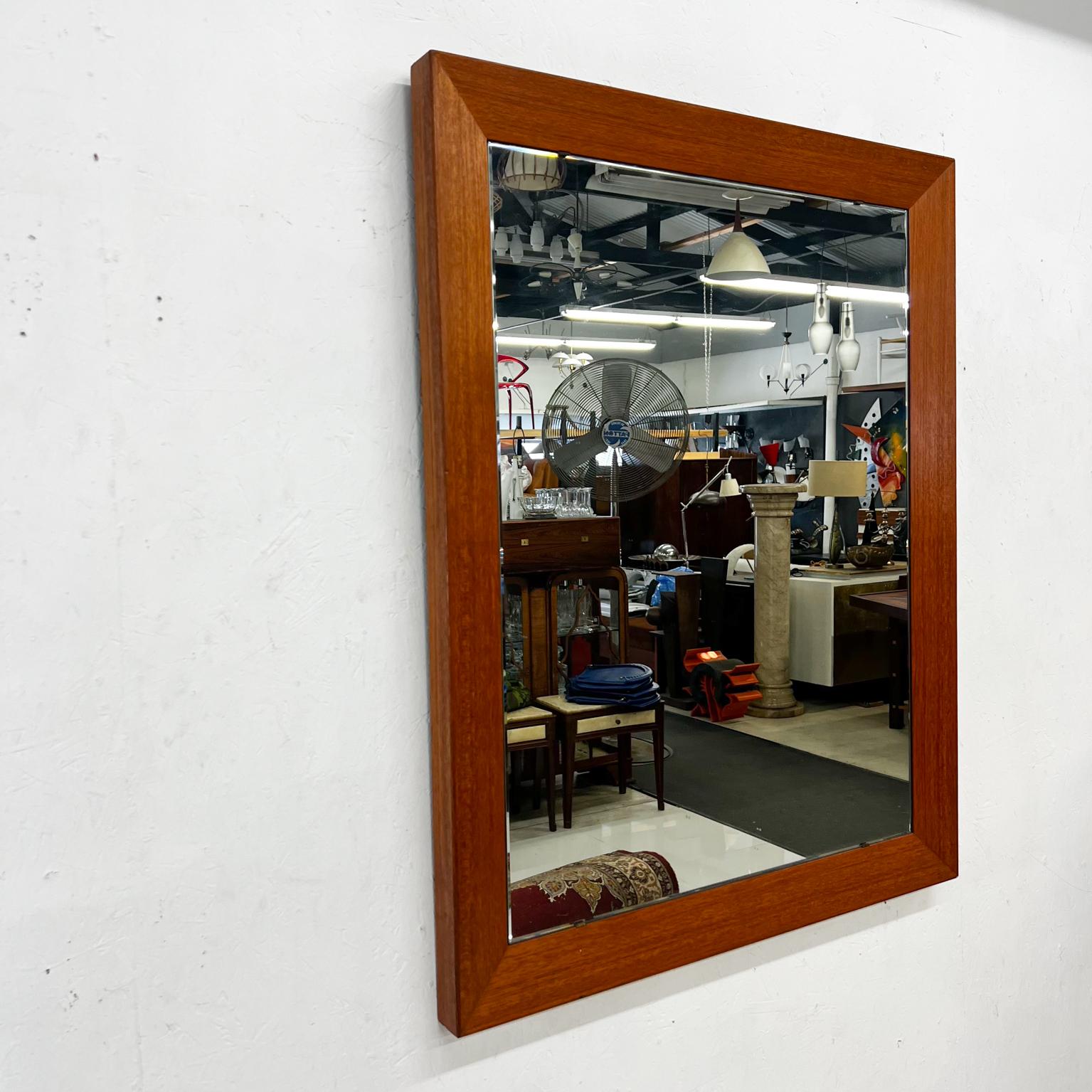 1960s Modern Teak and Sapele Wood Framed Wall Mirror For Sale 5