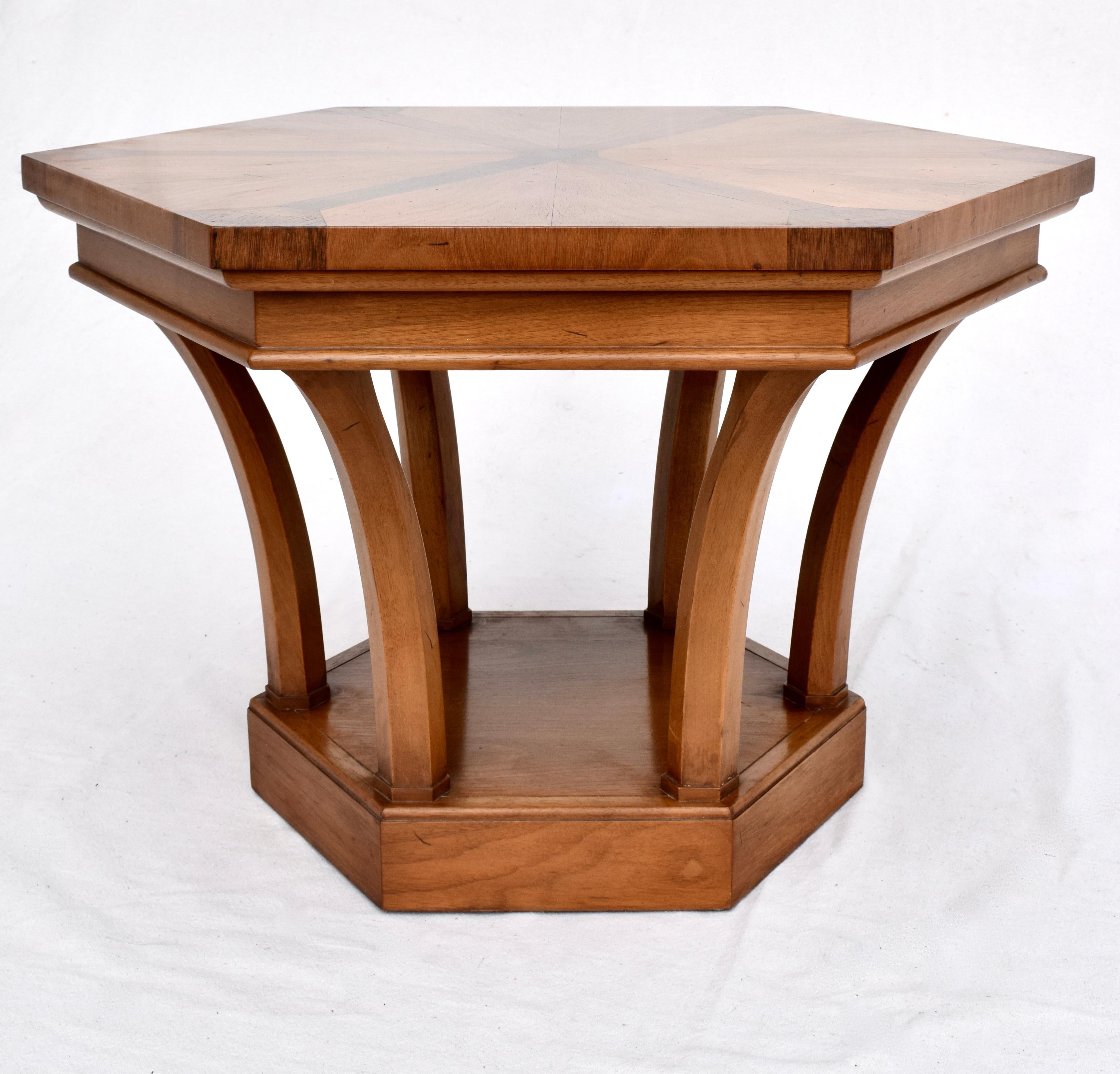Mid-Century Modern Table d'appoint ou de bout moderne Tomlinson des années 1960 en vente