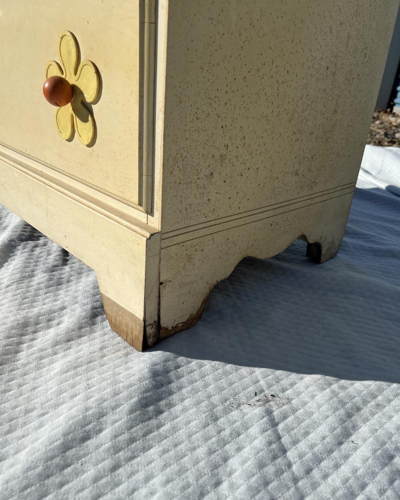 1960s Modern Vintage Groovy Flower Power Tall Dresser Chest of Drawers Highboy 3