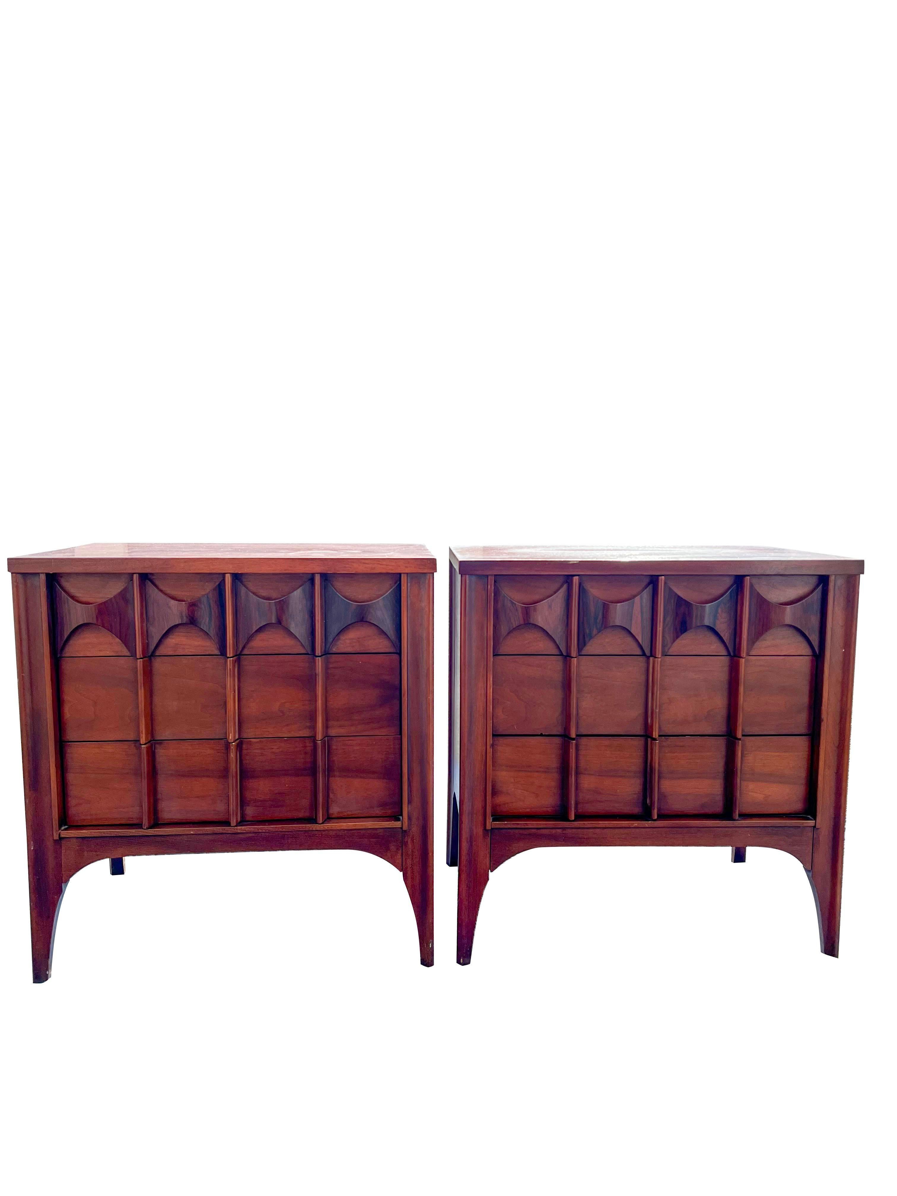 1960s Modern Vintage Kent Coffey Perspecta Nightstands in Brasilia Style a Pair 1