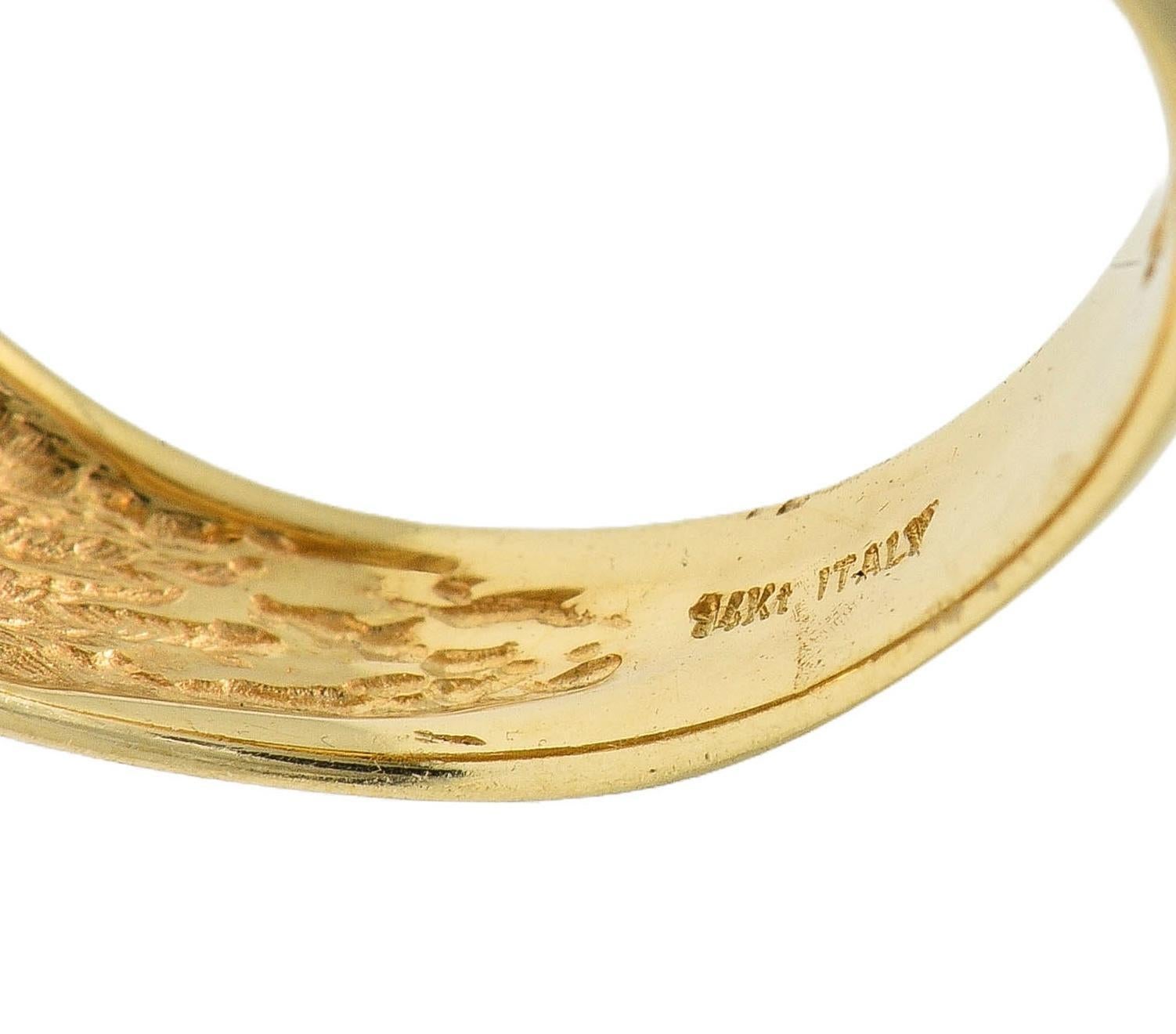 1960's Modernist 18 Karat Yellow Gold Wire Wrapped Domed Vintage Ring For Sale 4