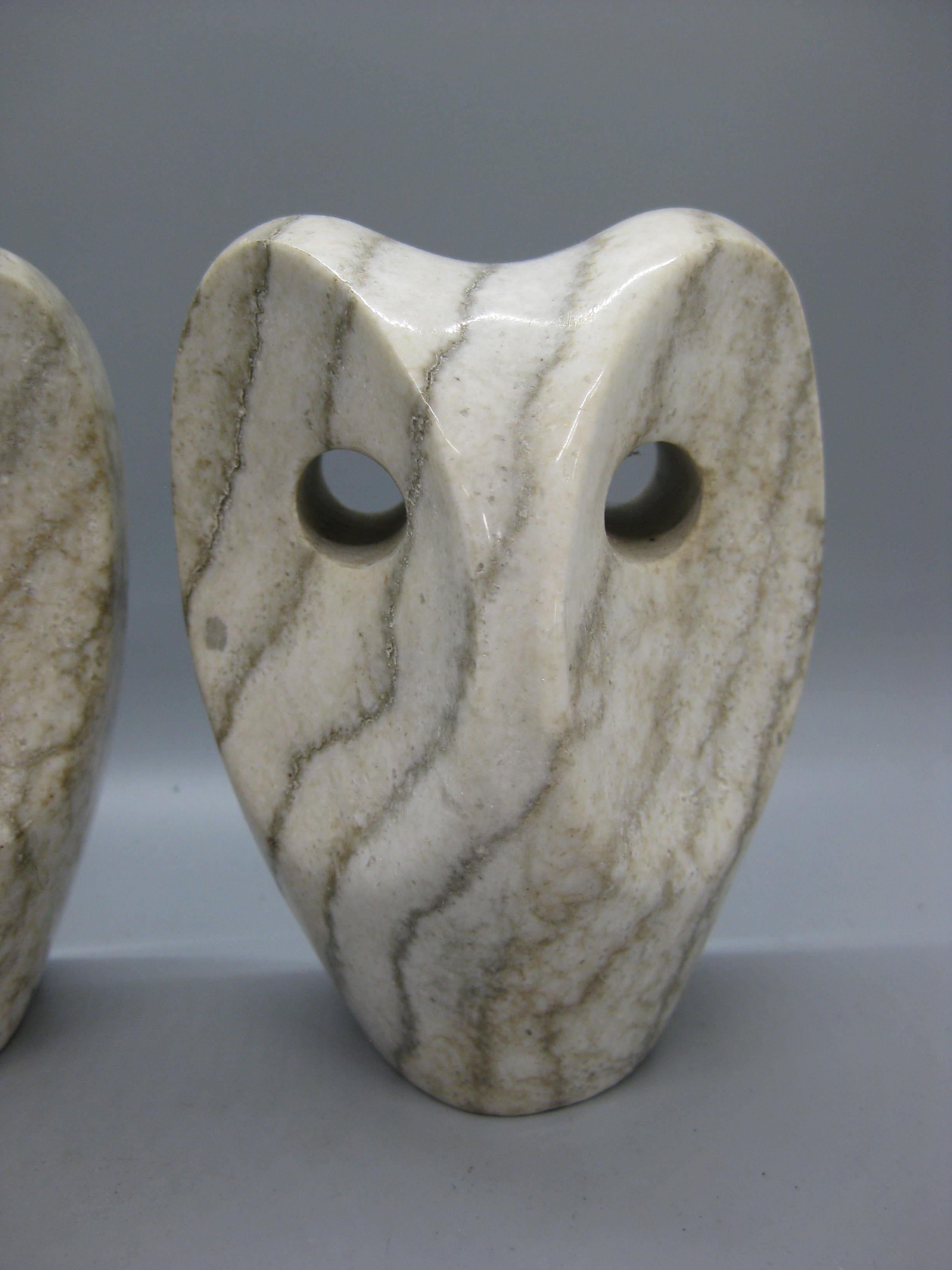 Hand-Carved 1960's Modernist Abstract Italian Carved Alabaster Owl Bookends Sculpture Italy For Sale