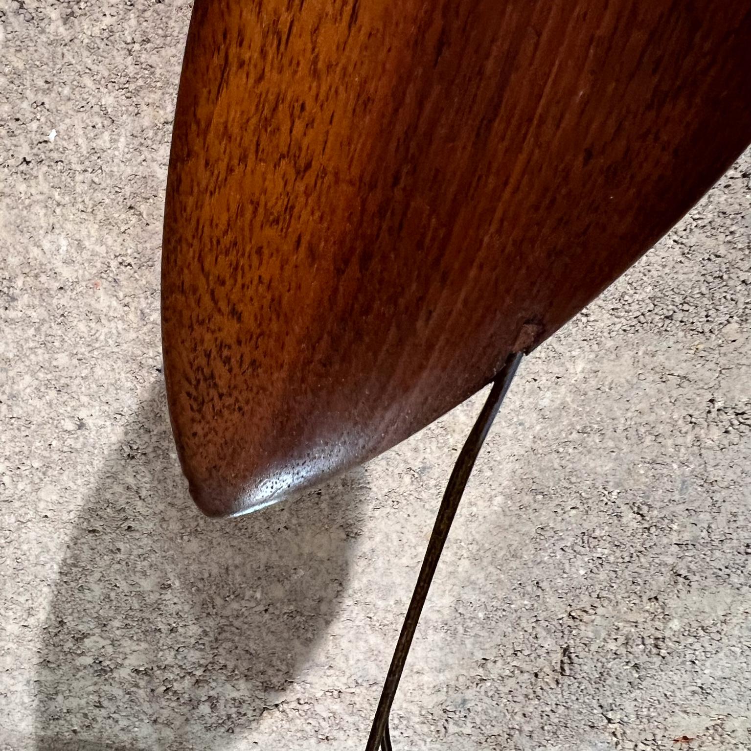 Modernistische geschnitzte Egret-Vogel-Skulptur aus Holz, K & P, 1960er Jahre im Zustand „Gut“ im Angebot in Chula Vista, CA