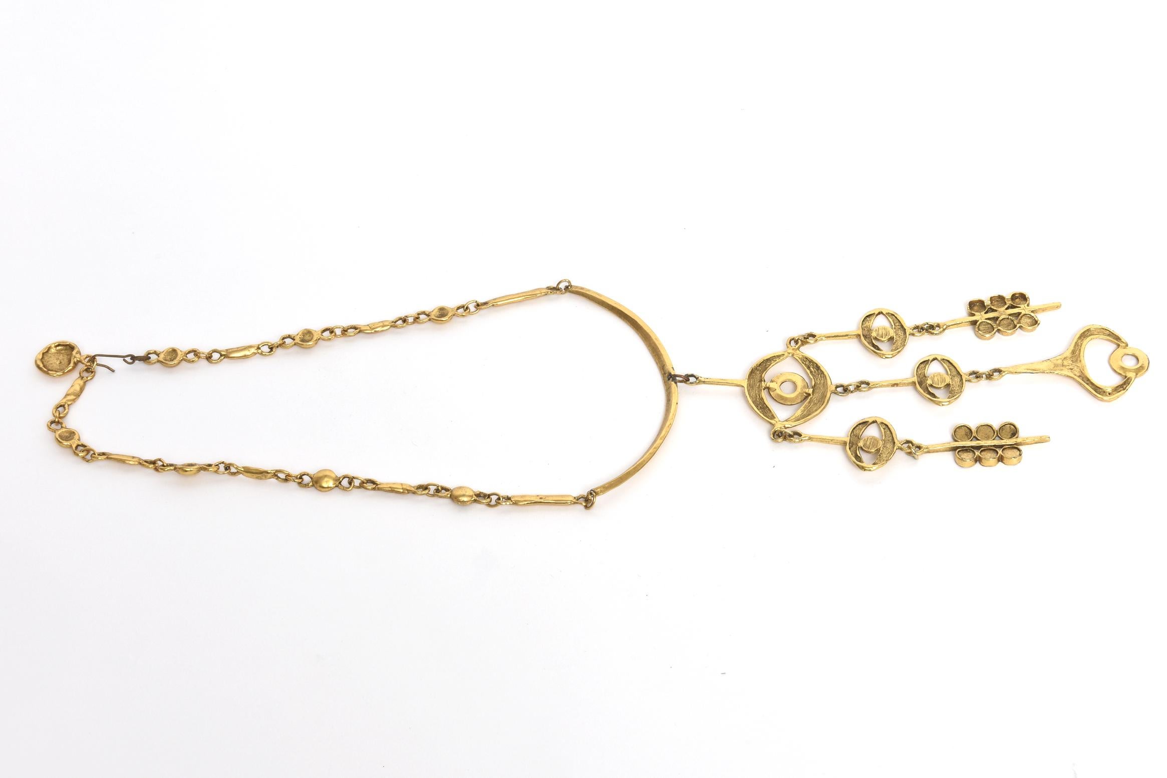 Women's or Men's 1960s Modernist Cleopatra Style Brutalist Evil Eye Drop Gold Statement Necklace For Sale