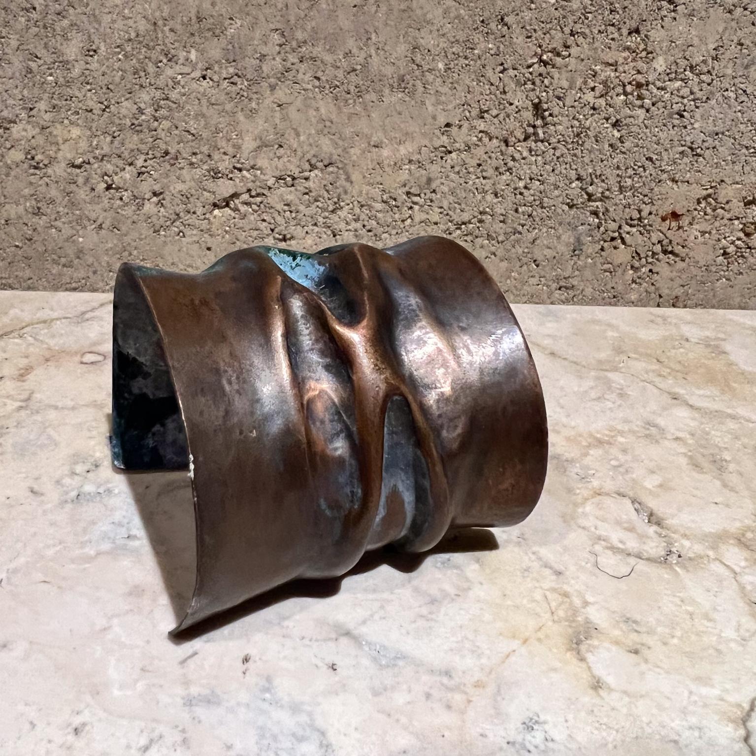 1960s Modernist Copper Cuff Bracelet Style Ellamarie Woolley Bon état - En vente à Chula Vista, CA