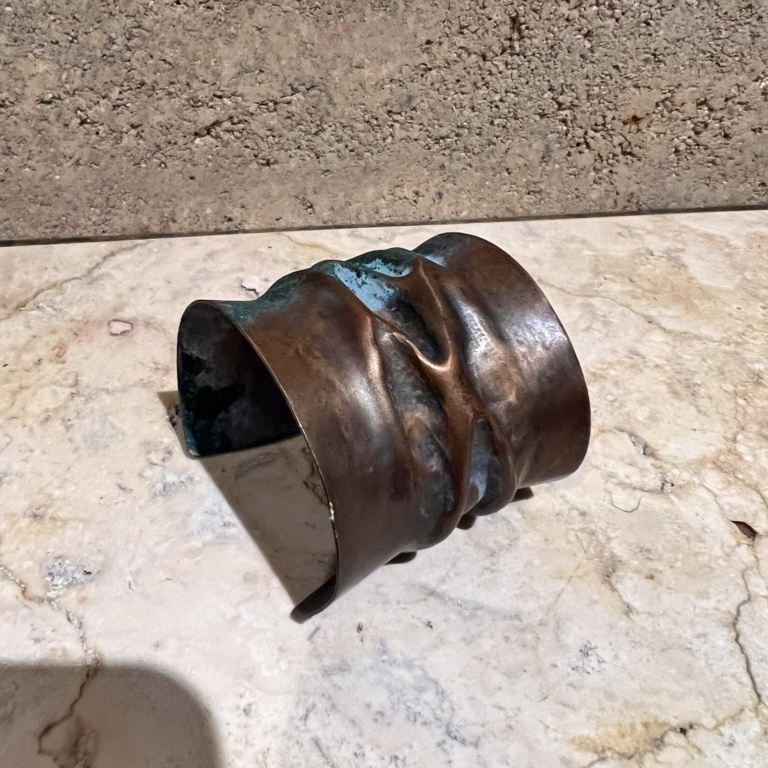 Milieu du XXe siècle 1960s Modernist Copper Cuff Bracelet Style Ellamarie Woolley en vente