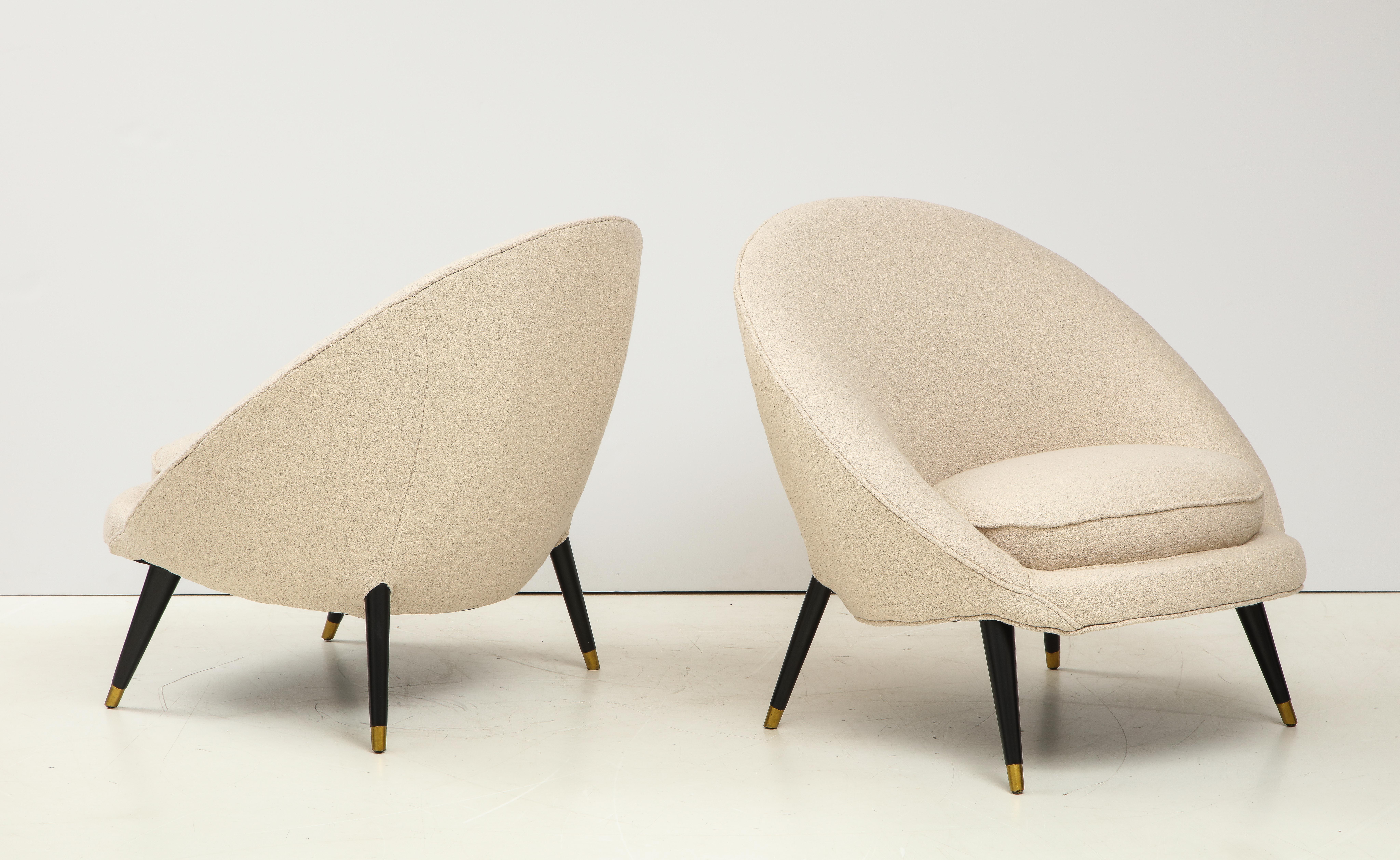 1960s Modernist French Lounge Chairs In Good Condition In New York, NY