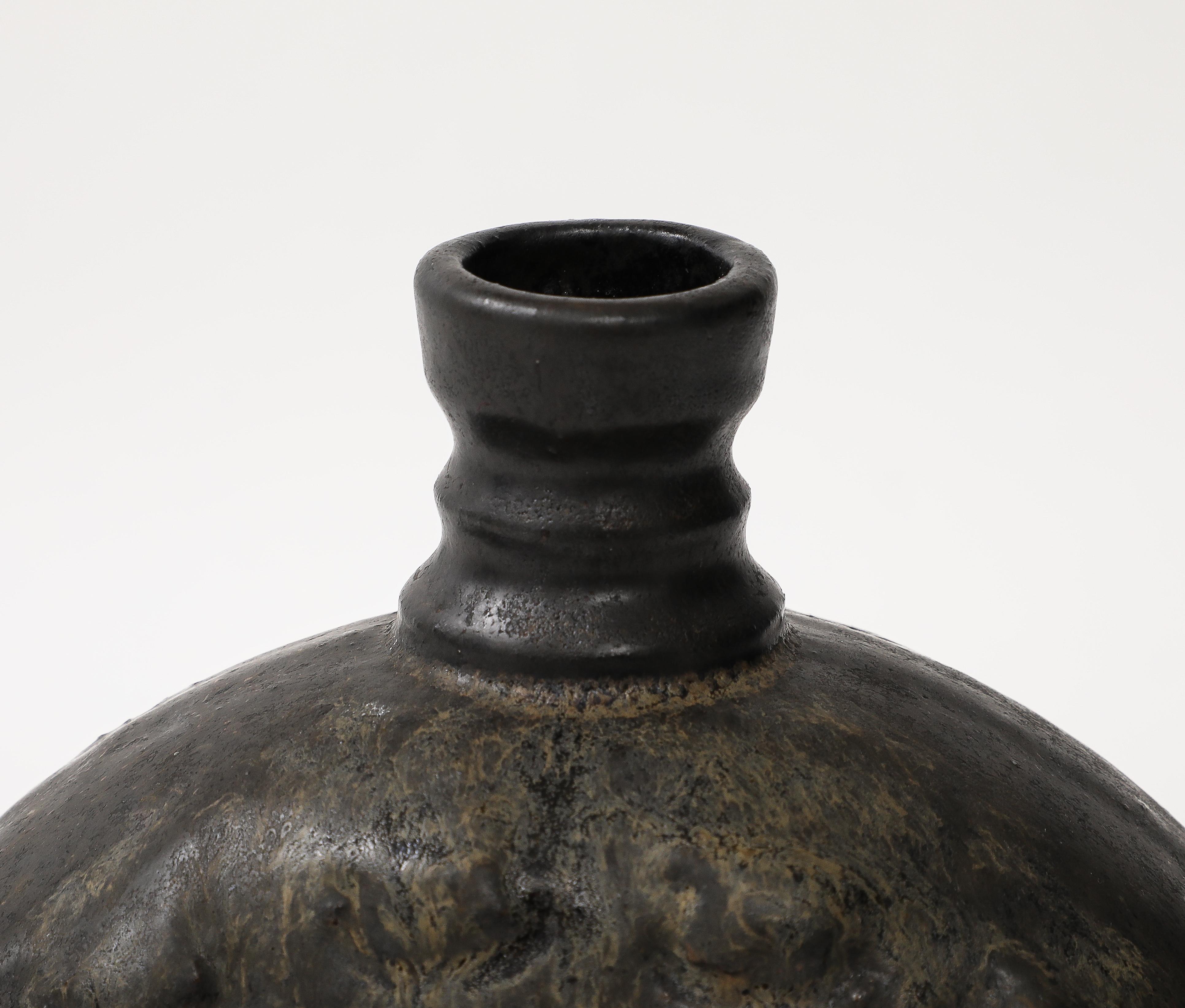 Modernistische Vase aus französischer Keramik, 1960er Jahre im Angebot 3