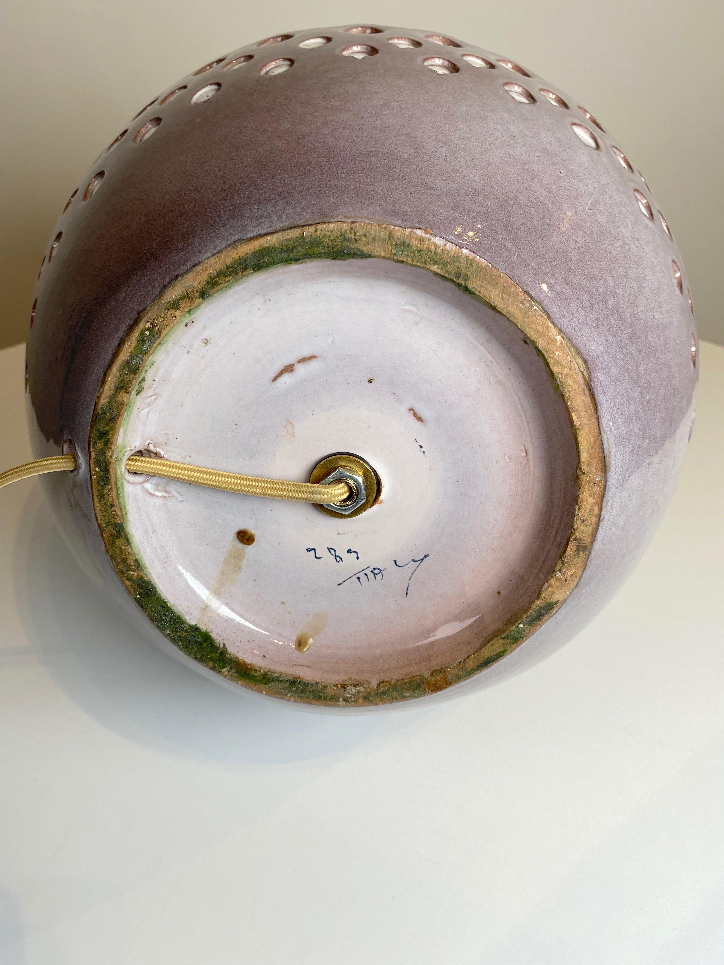 Tavolo in ceramica italiana modernista degli anni '60 attribuito ad Aldo Londi per Bittossi In condizioni buone in vendita a Oakland, CA