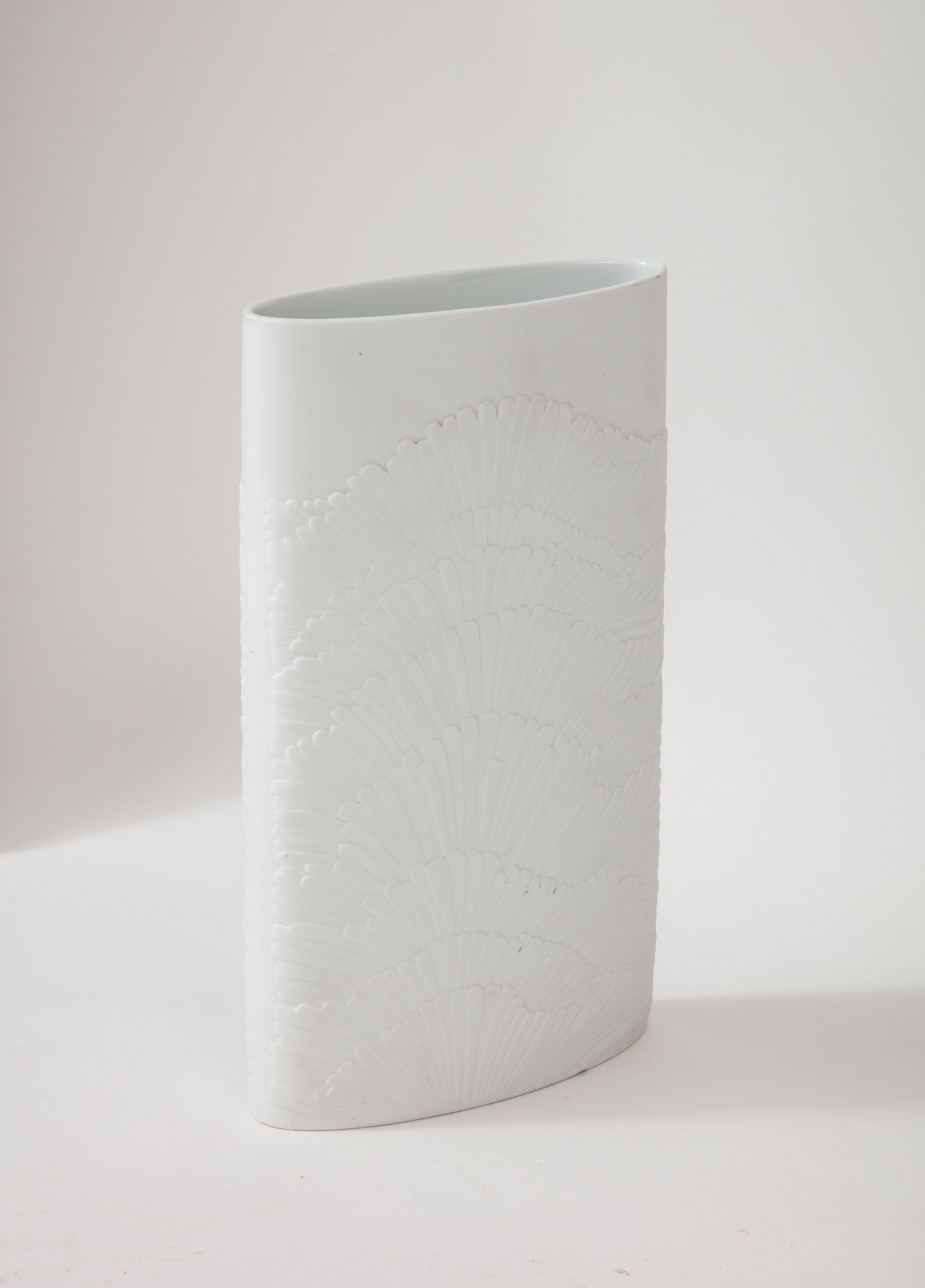 1960's Modernist Porcelain Vases Collection by Rosenthal For Sale 5