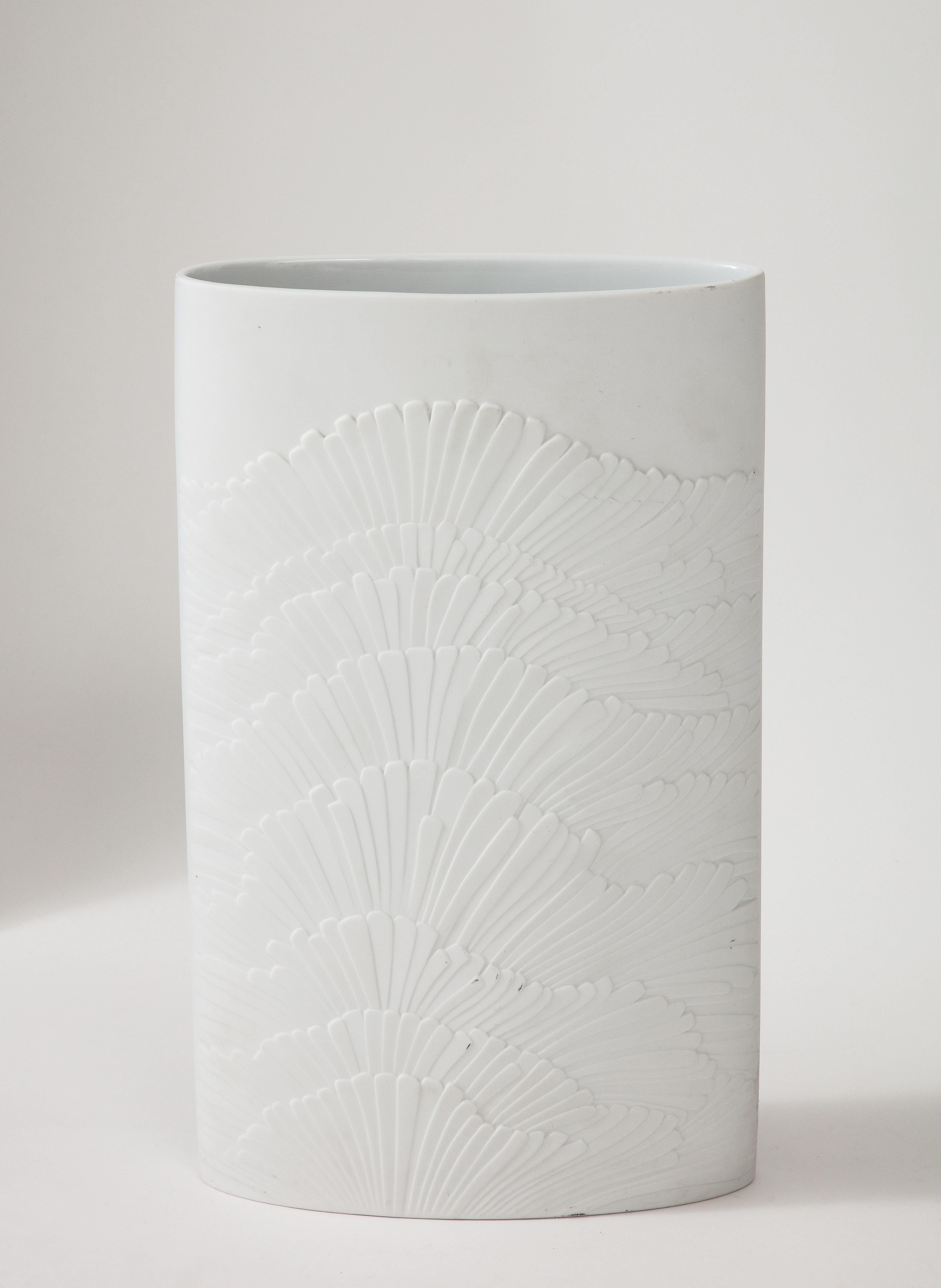 Modernistische Porzellanvasenkollektion der 1960er Jahre von Rosenthal im Angebot 10