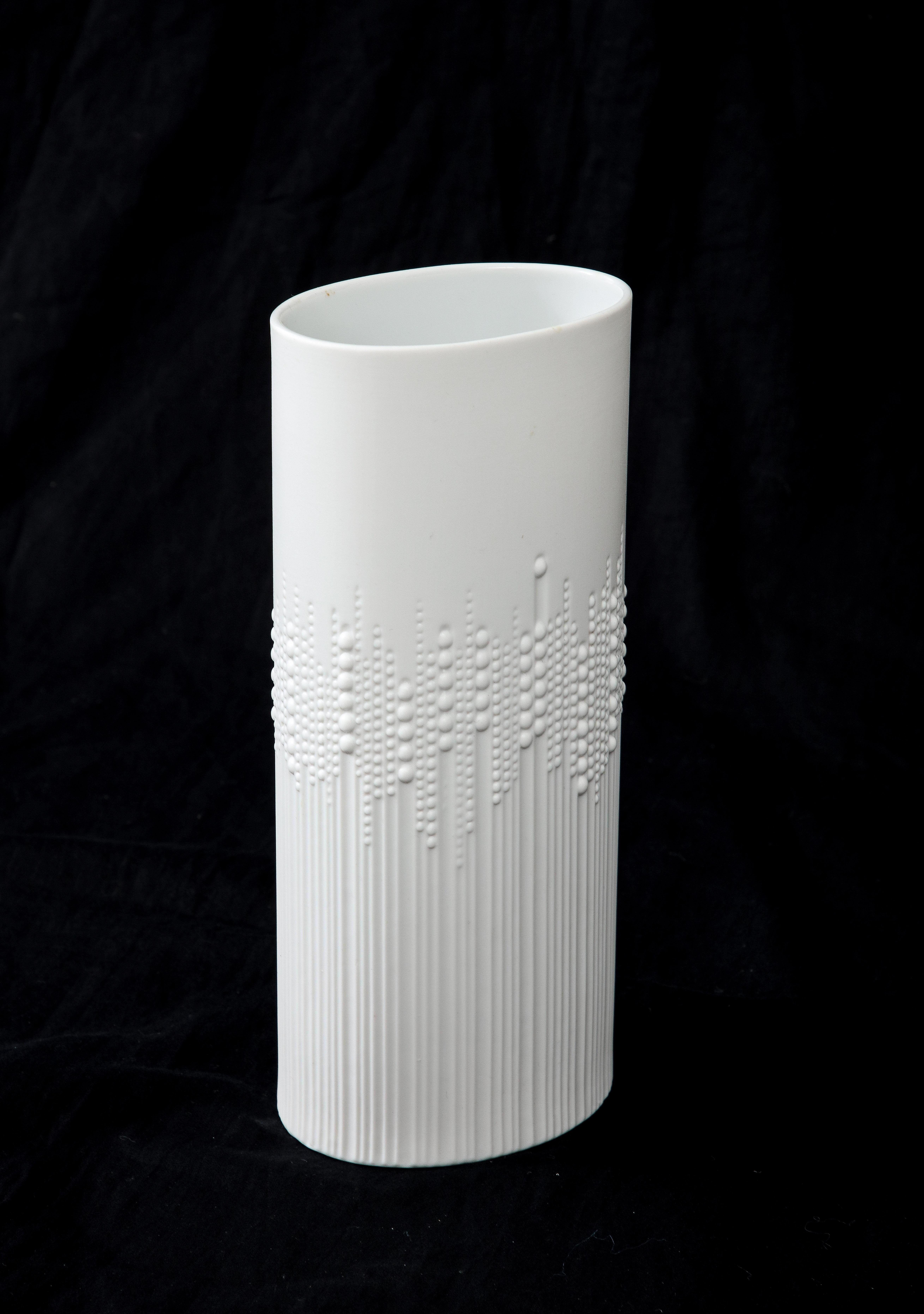 1960's Modernist Porcelain Vases Collection by Rosenthal For Sale 12