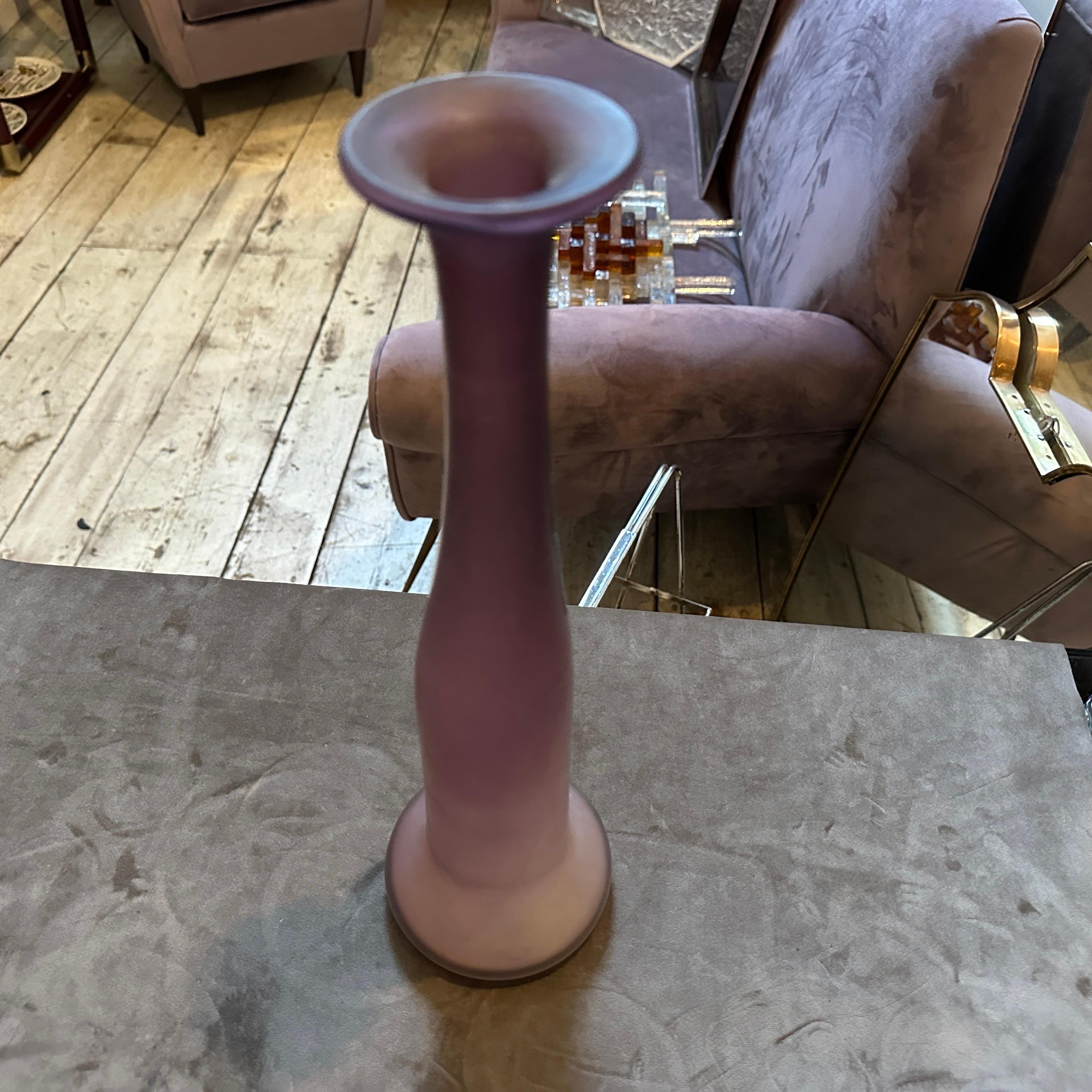1960s Modernist Purple Scavo Murano Glass Vase by Cenedese For Sale 3