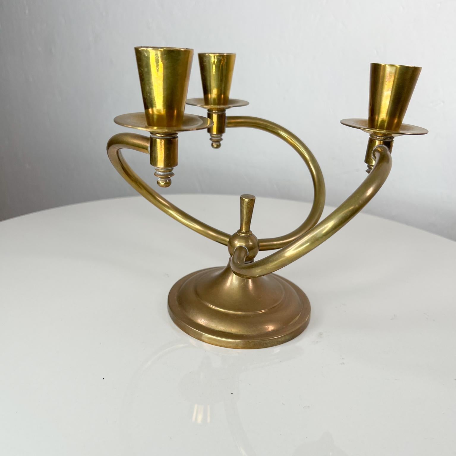 1960s Modernist Sculptural Brass Curve Three Arm Candle Holder Candelabra In Good Condition In Chula Vista, CA