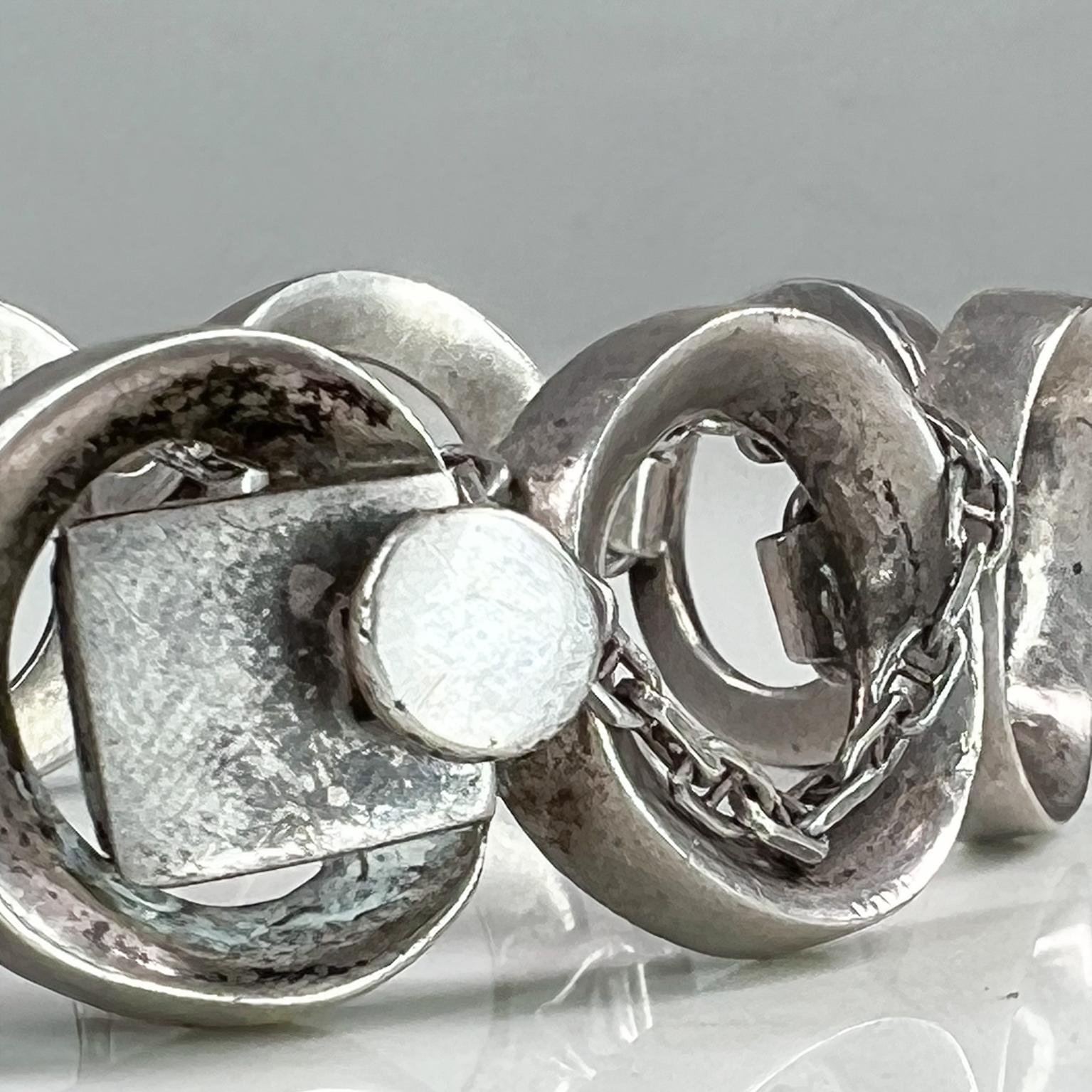 1960s Modernist Silversmith Antonio Pineda Sterling Silver Circles Link Bracelet 7