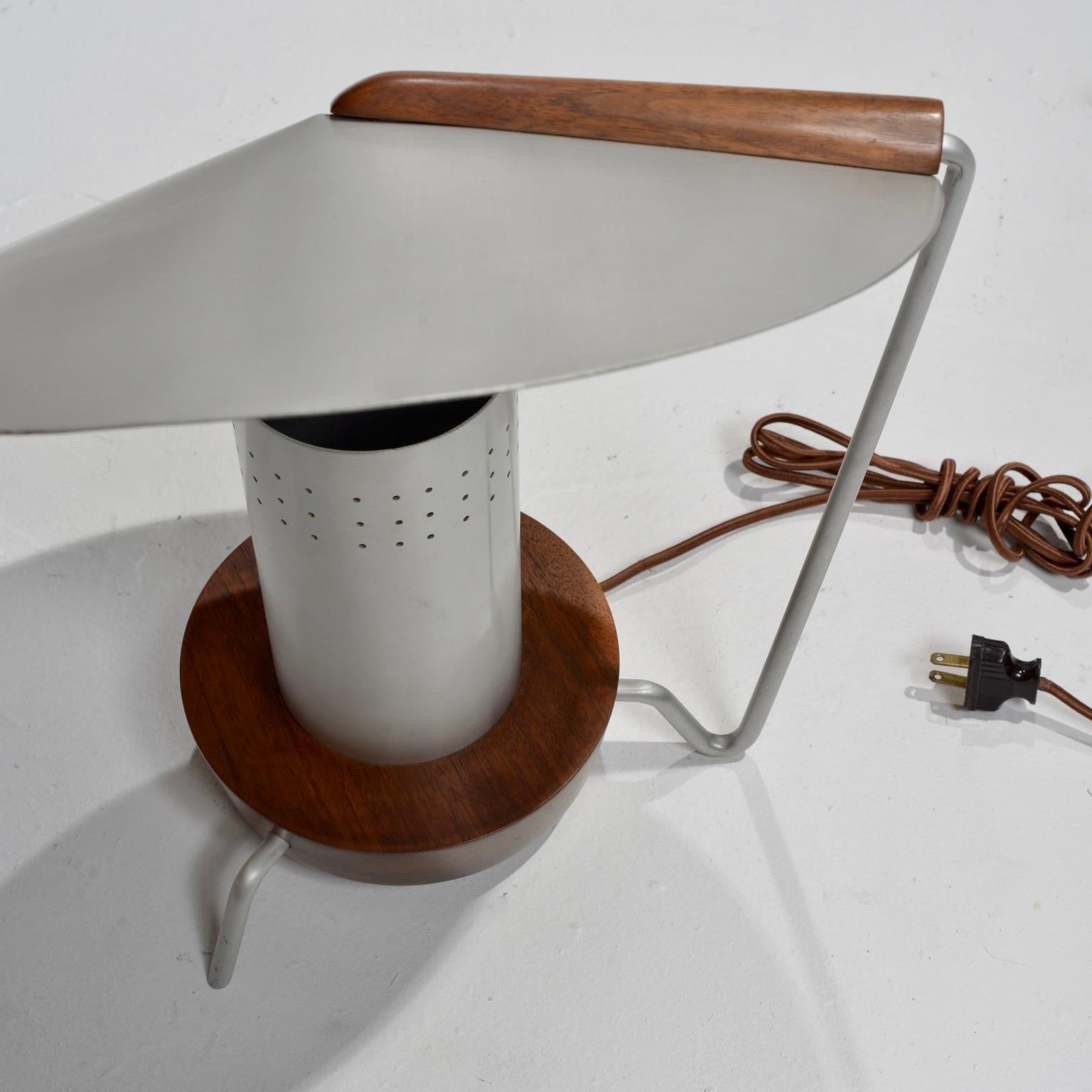 1960's Modernist Table Lamp For Sale 4