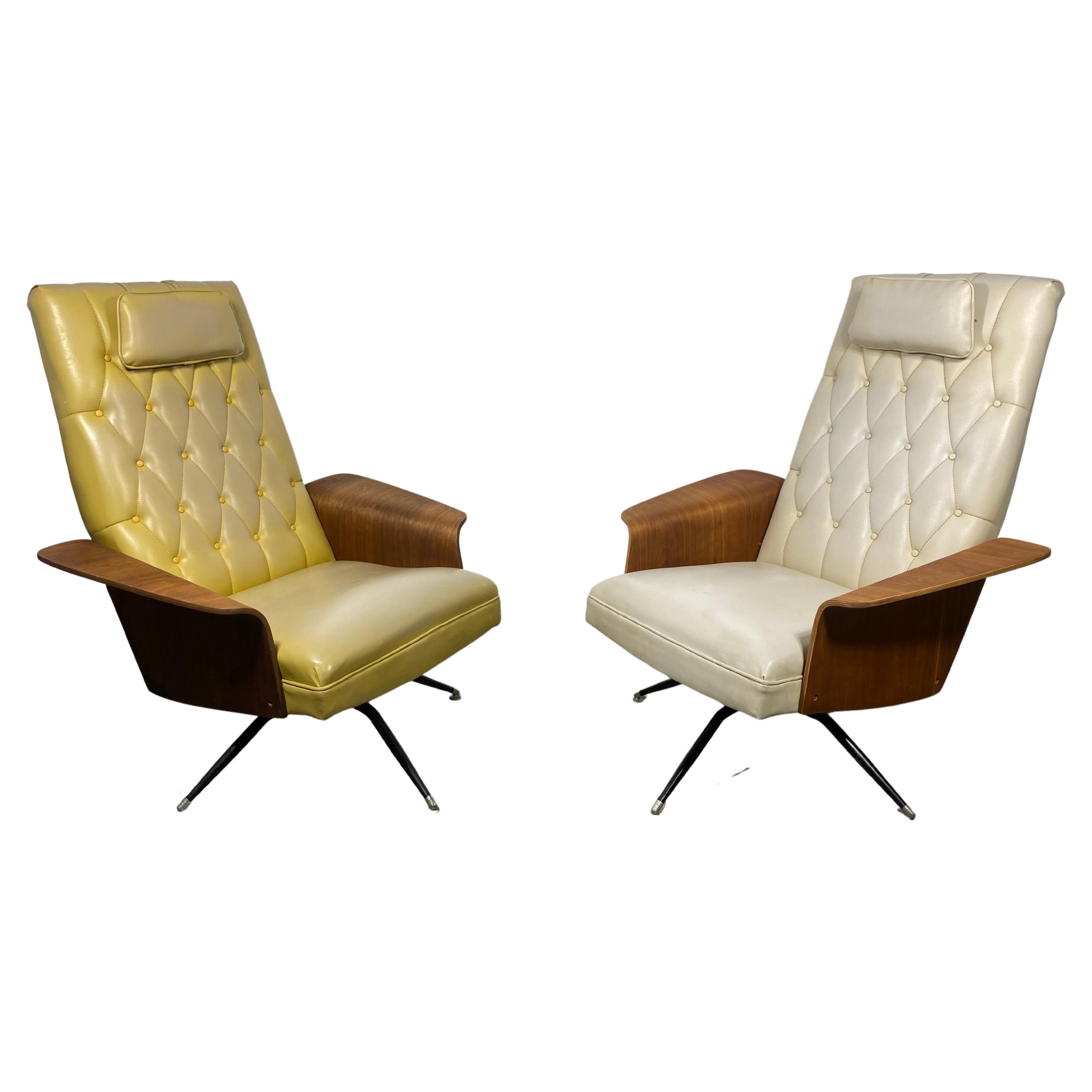 1960s Modernist Tilt / Swivel Lounge Chairs Designed by Murphy Miller, Plycraft For Sale