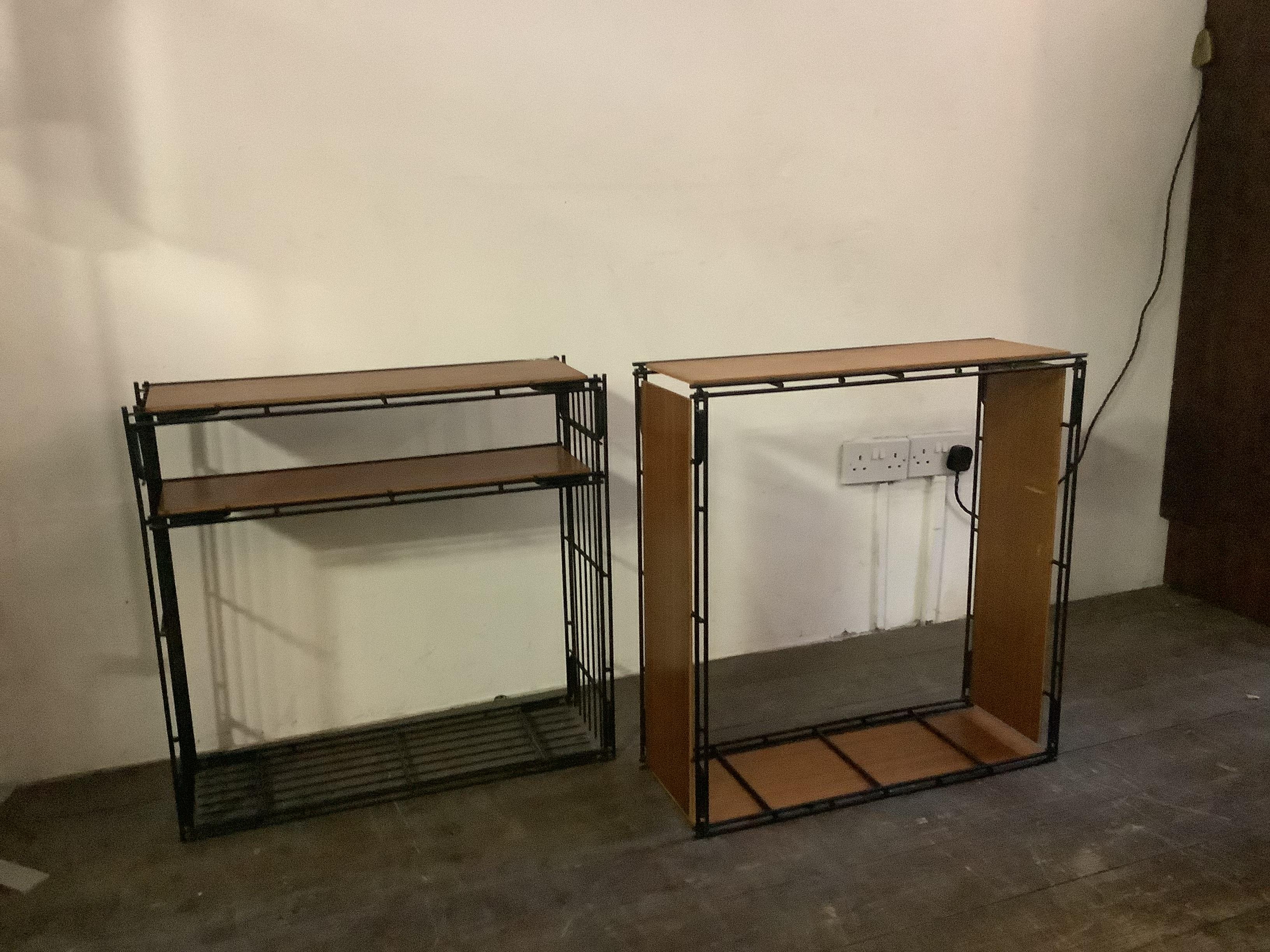 1960s Modular Shelving by Multistrux In Good Condition In London, Lambeth