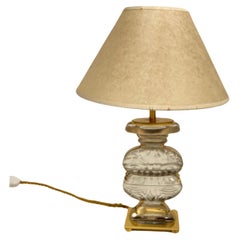 Lampe en verre moulé des années 1960 de la Maison Baguès