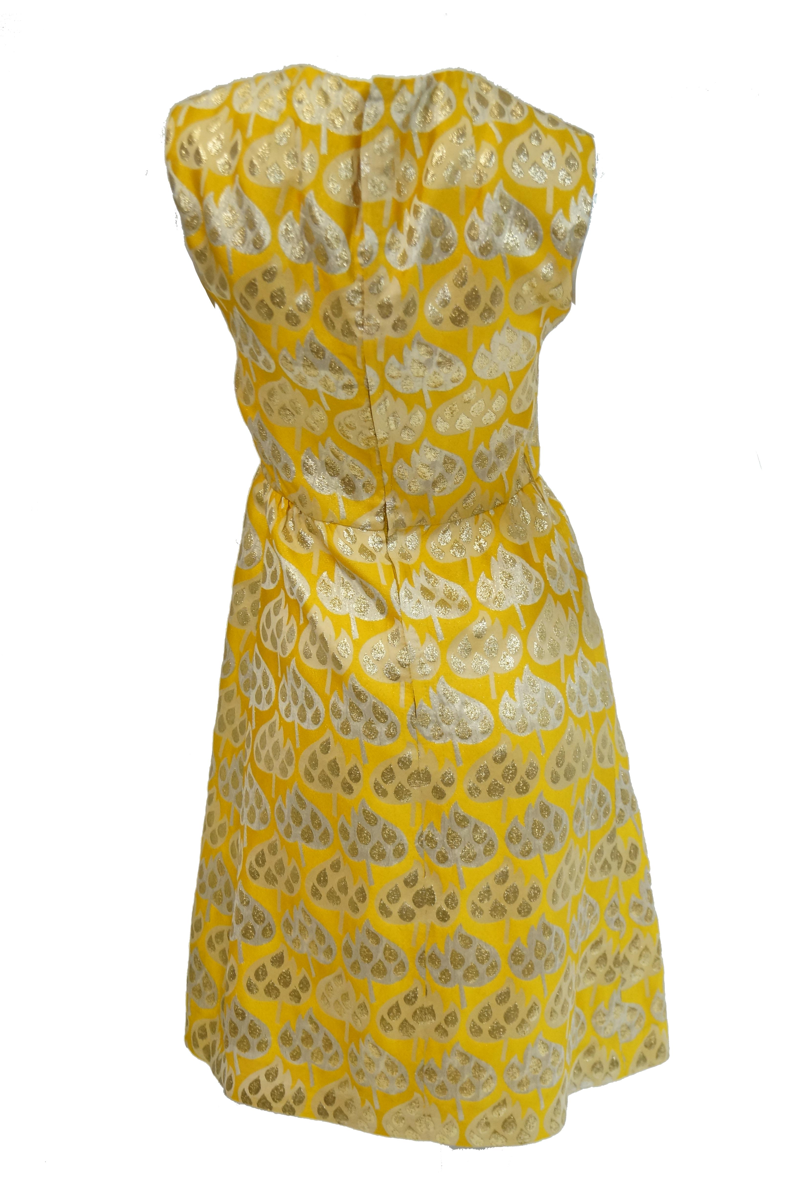 Women's 1960s Mollie Parnis Gold and Yellow Leaf Print Cocktail Dress For Sale