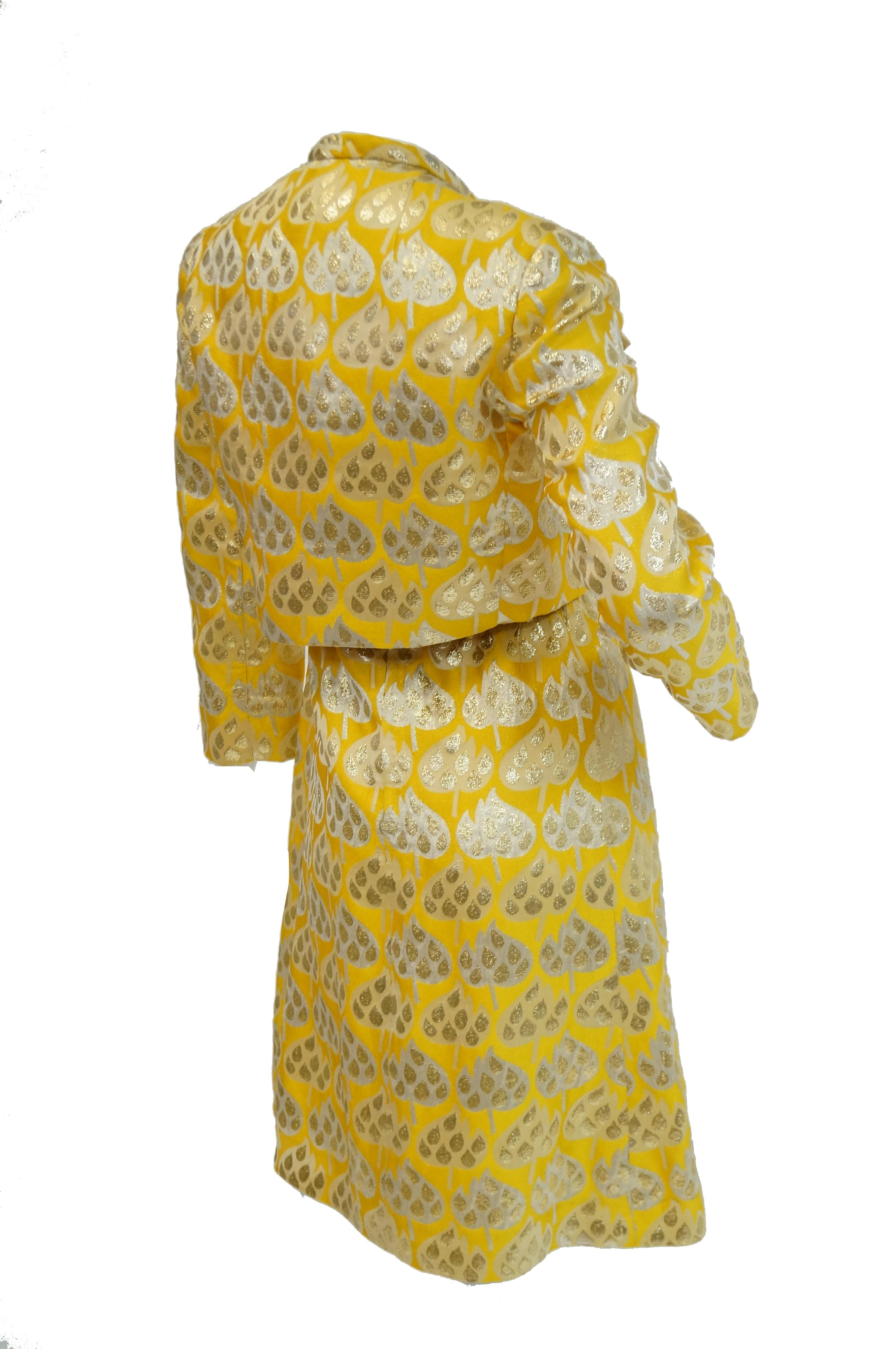 1960s Mollie Parnis Gold and Yellow Leaf Print Cocktail Dress For Sale 4