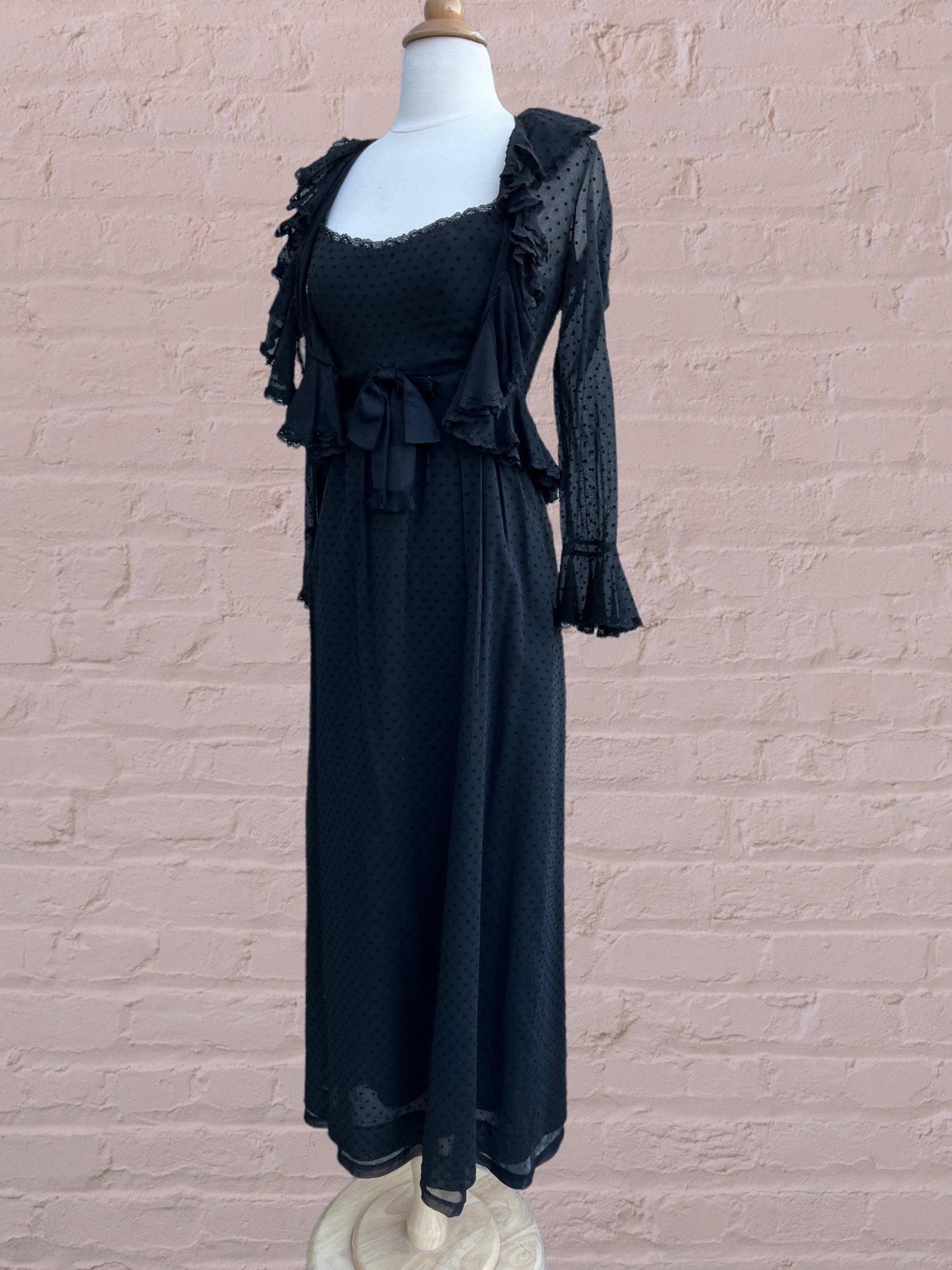 Women's 1960s Mollie Parnis swiss dot dress For Sale