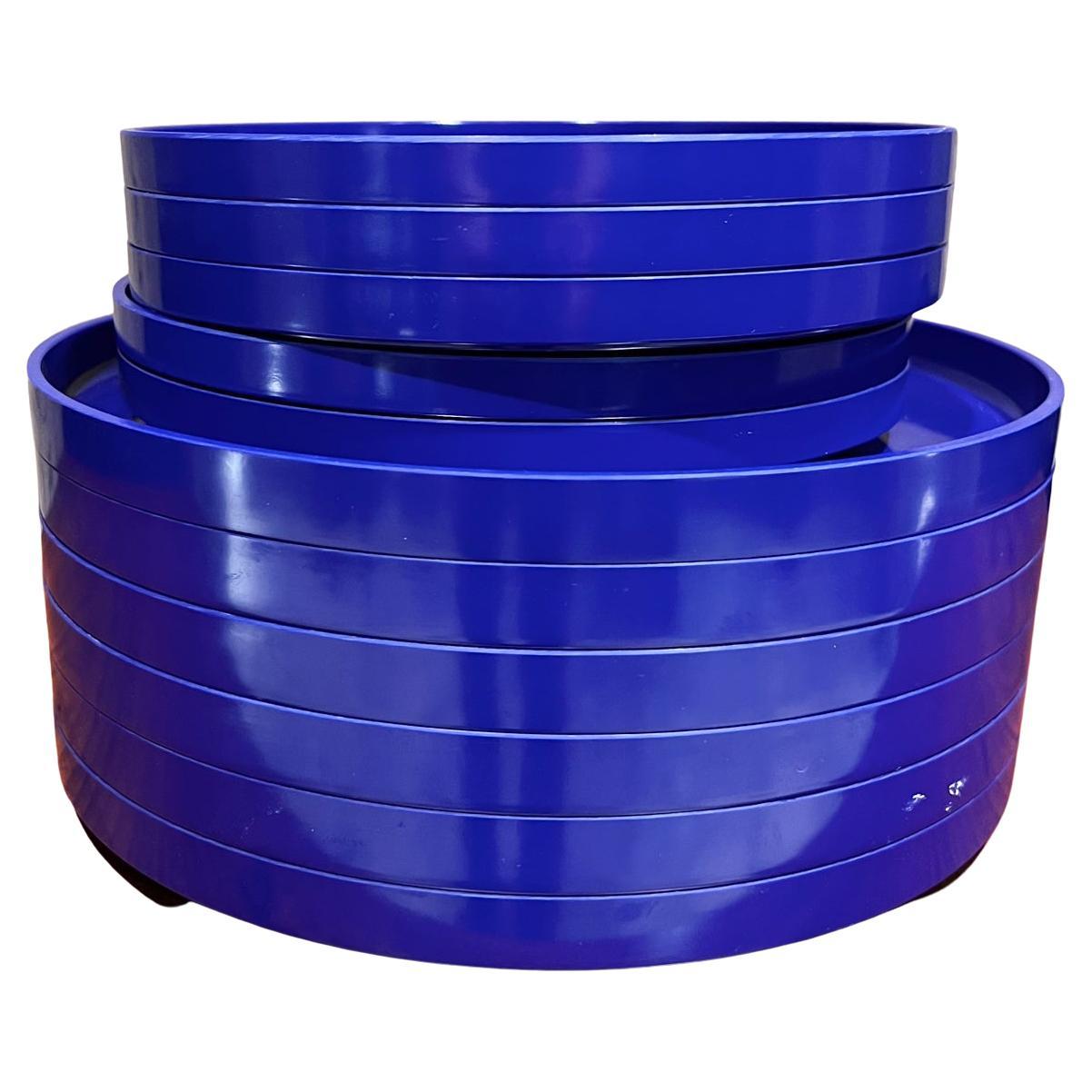 1960s MoMA Heller Design Summer 11 Blue Plastic Plates Massimo & Lella Vignelli For Sale