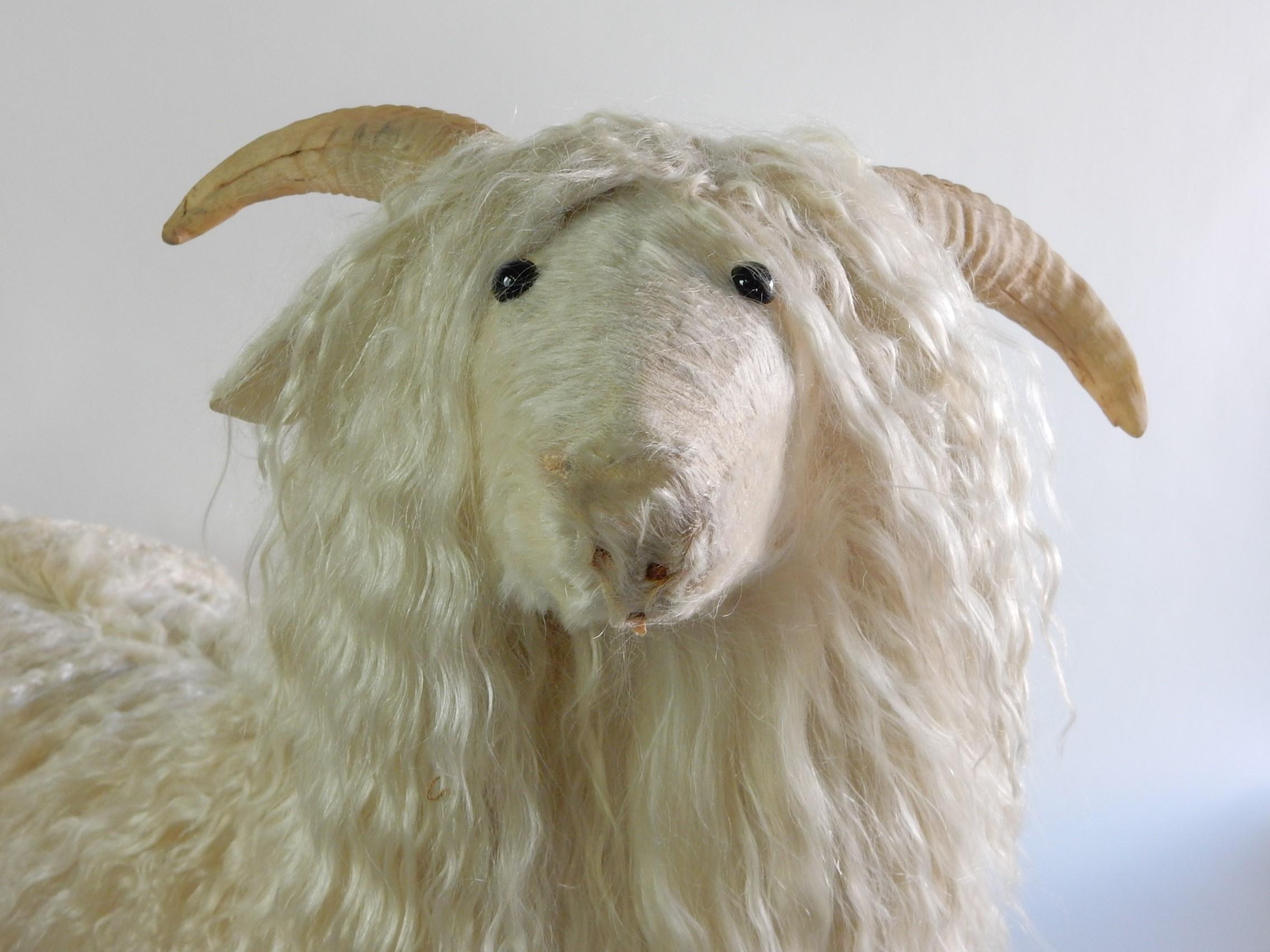 goat ottoman